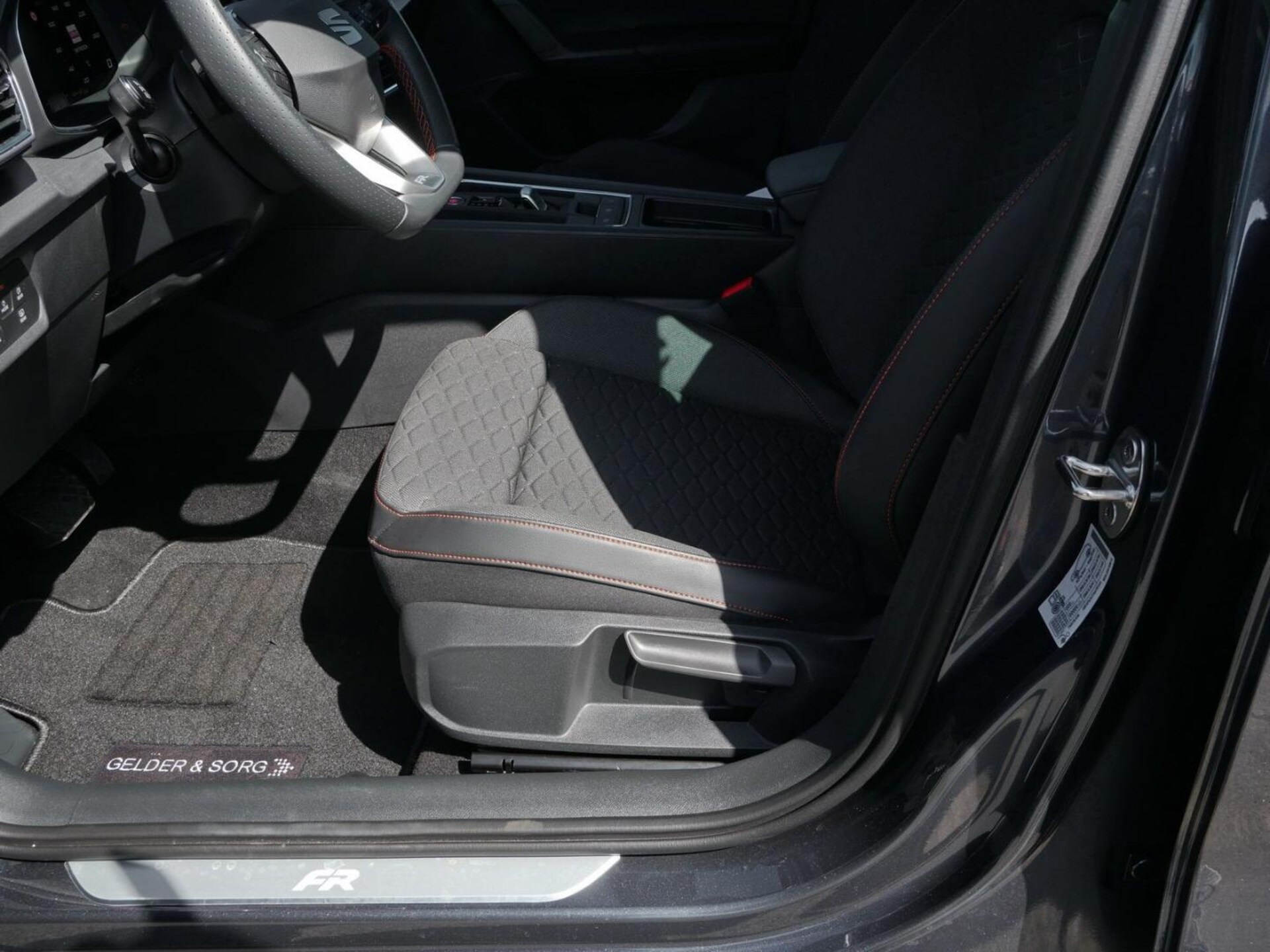 SEAT Leon Sportstourer FR
