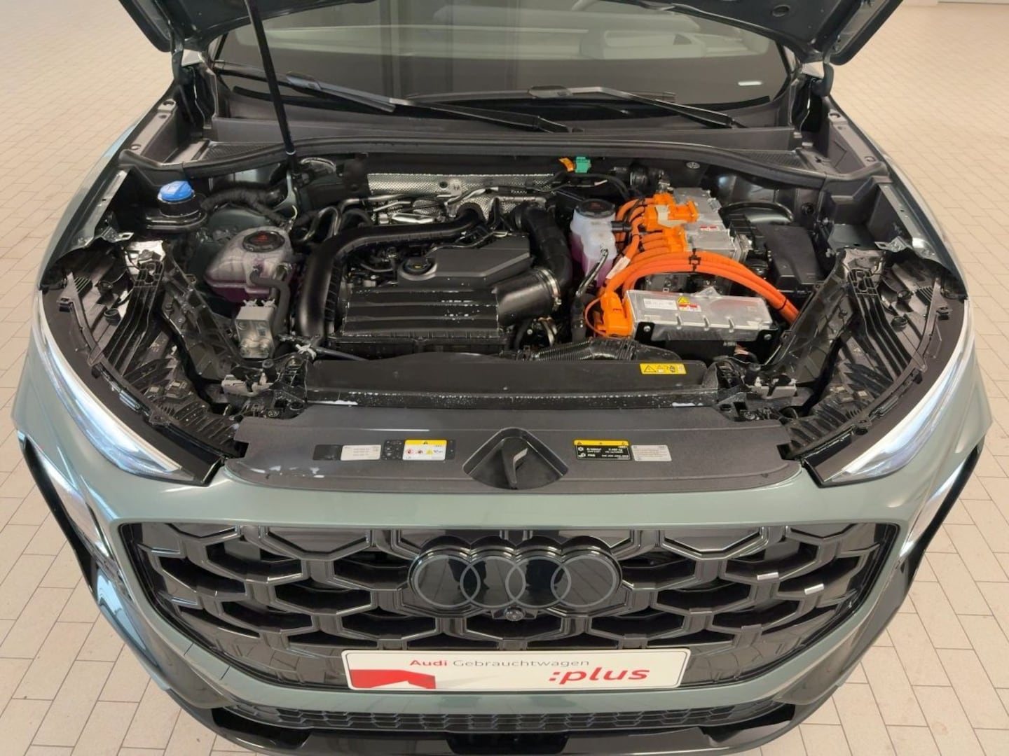 Bild über Audi Q3 SUV e-hybrid e-hybrid 200 kW S tronic - für weitere Informationen kontaktieren Sie den Audi Partner