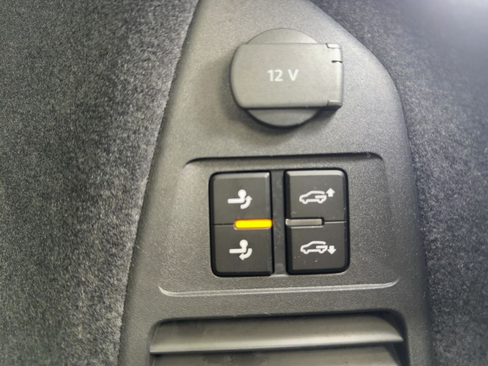 Volkswagen Touareg – Bild 17