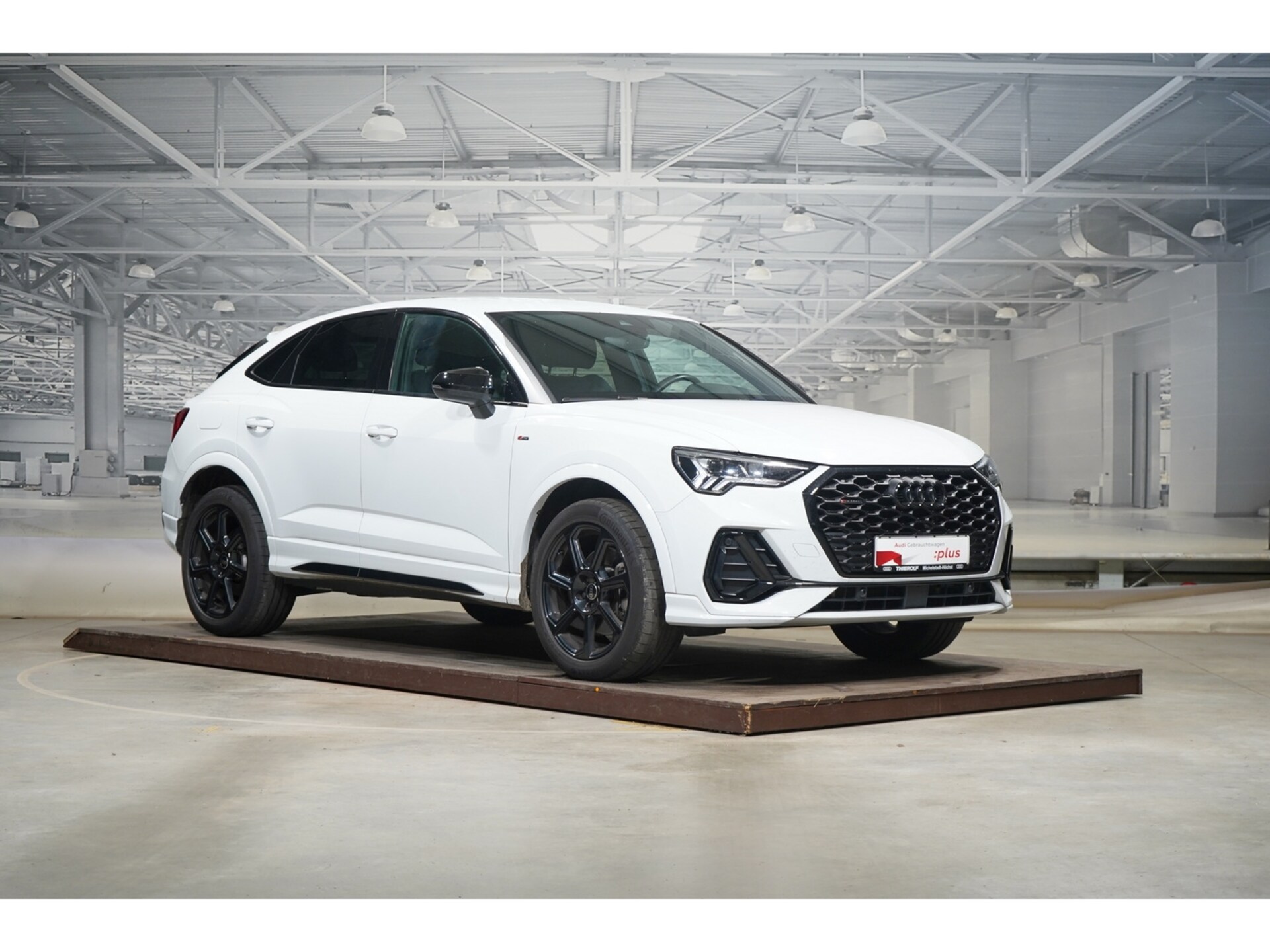 Audi Q3 Sportback S line