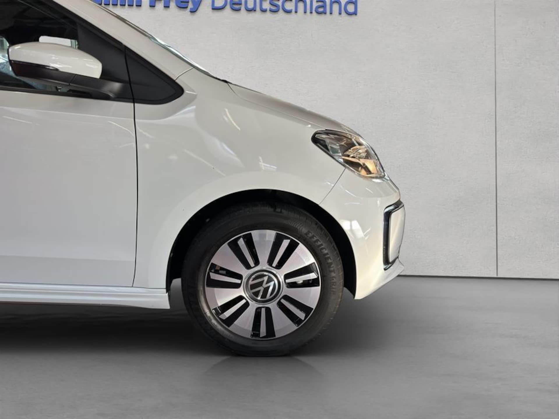 Volkswagen e-up! Style "Plus"