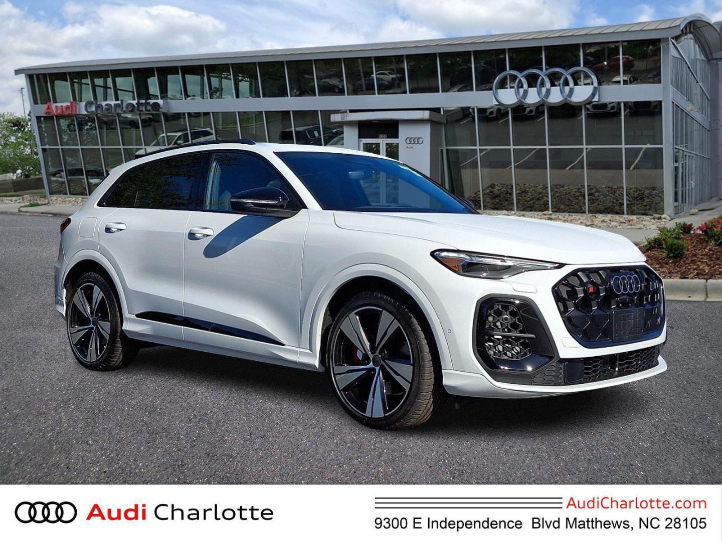 2026 Audi SQ5 Premium Plus quattro's photo