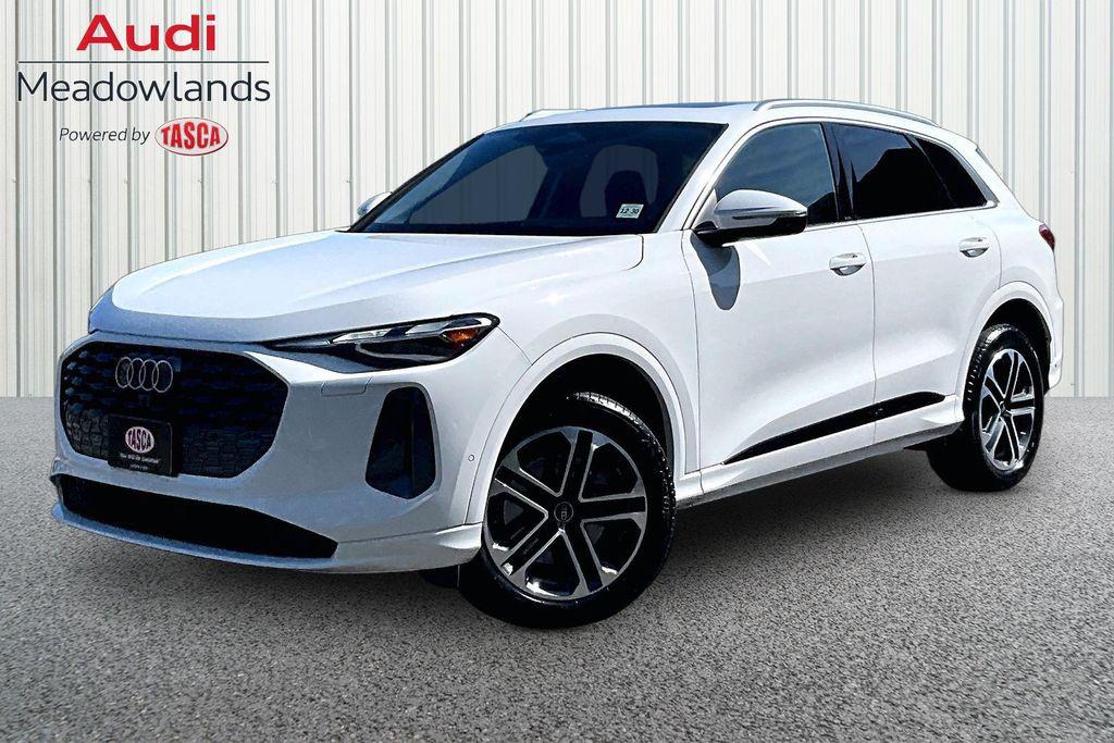 2025 Audi Q5 40 Premium's photo