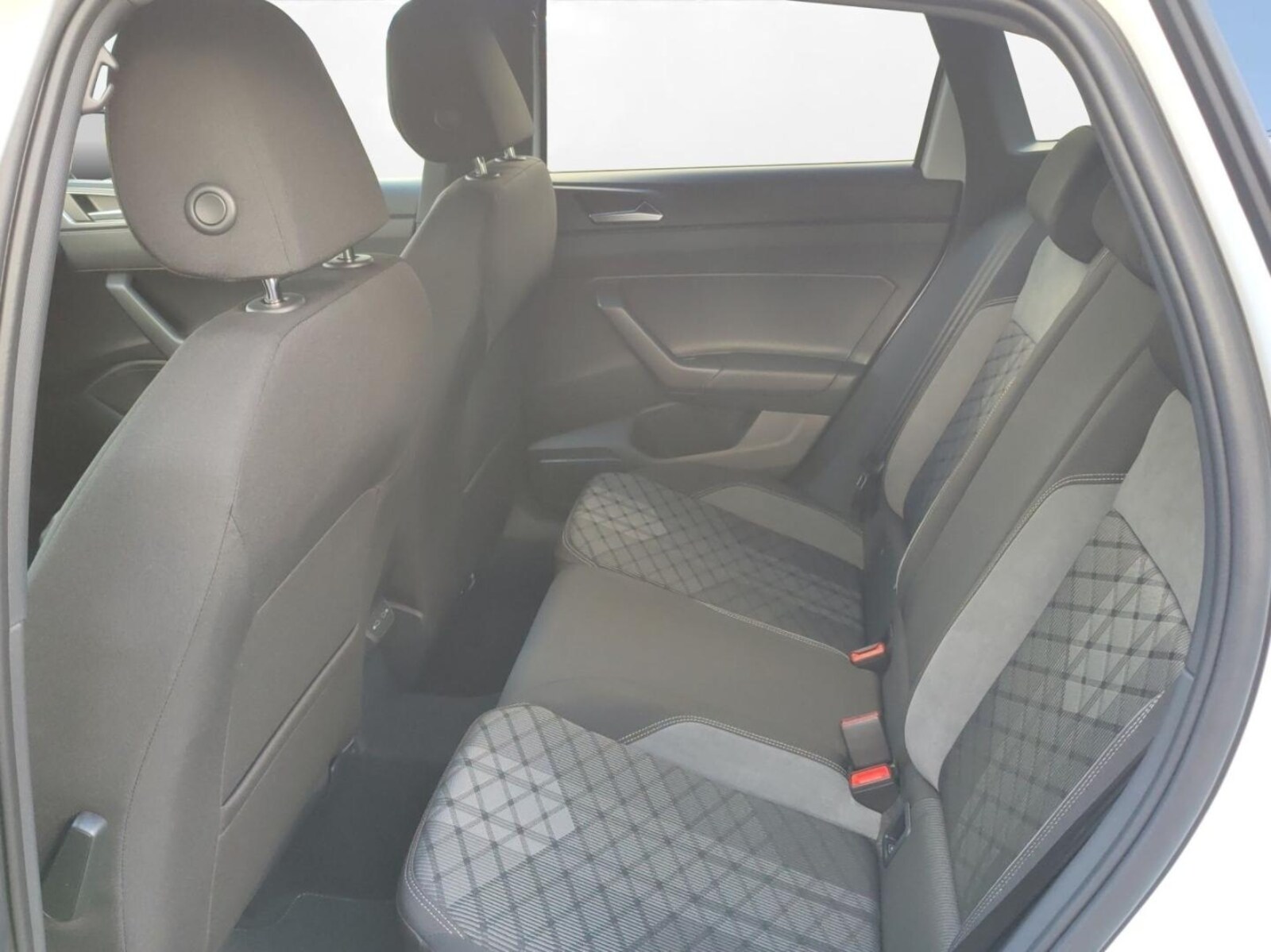 Volkswagen Taigo – Bild 4