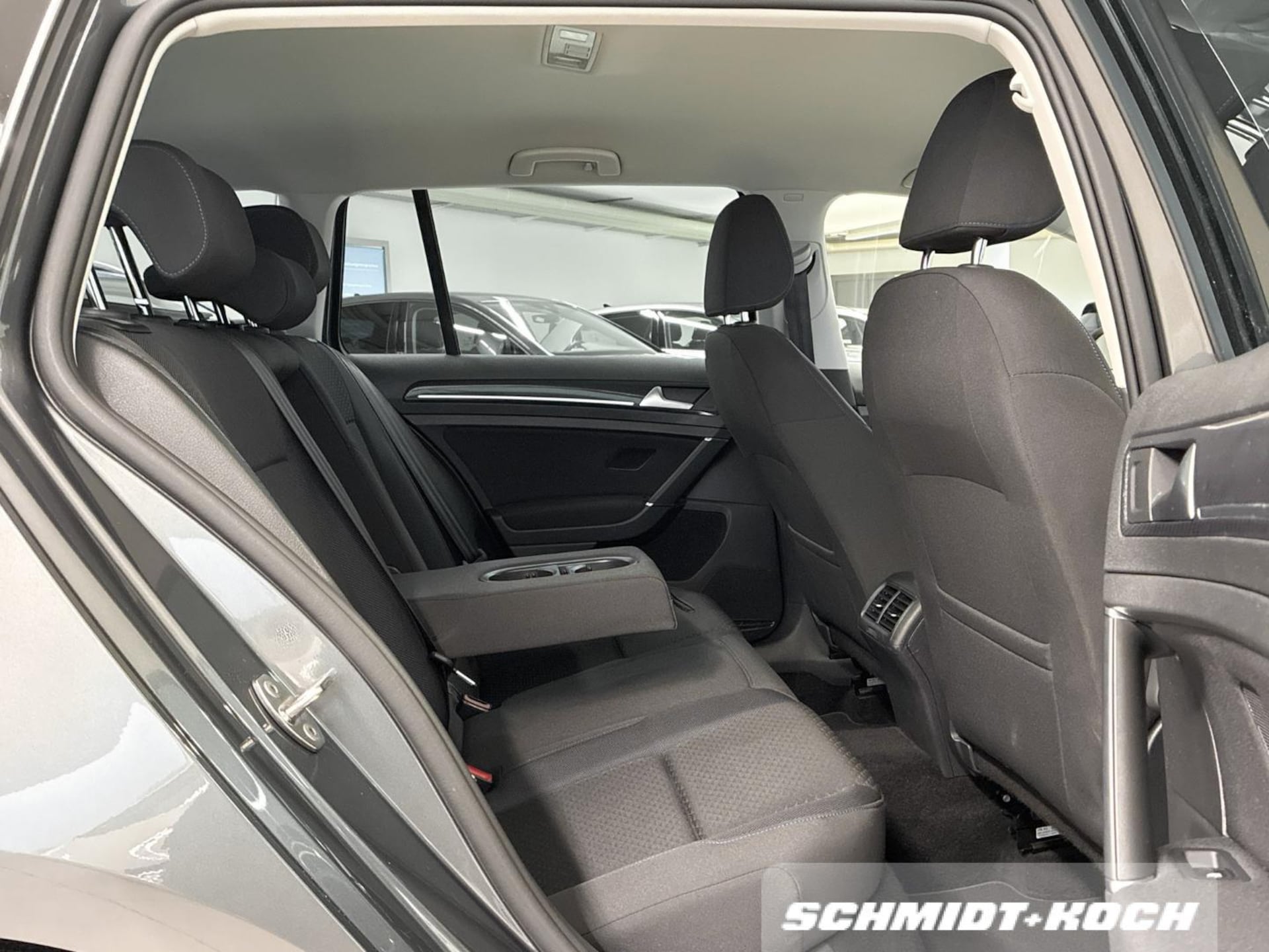 Volkswagen Golf Variant United