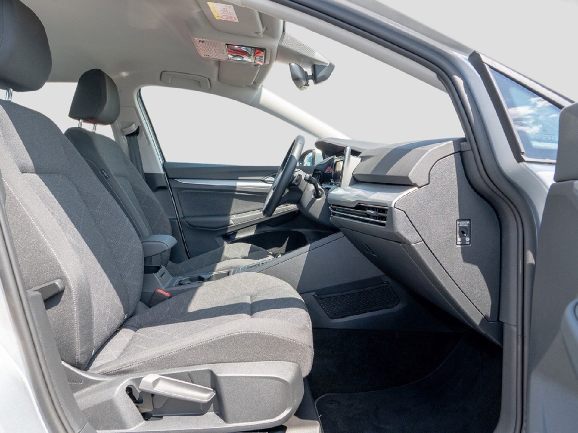Volkswagen Golf Variant Life