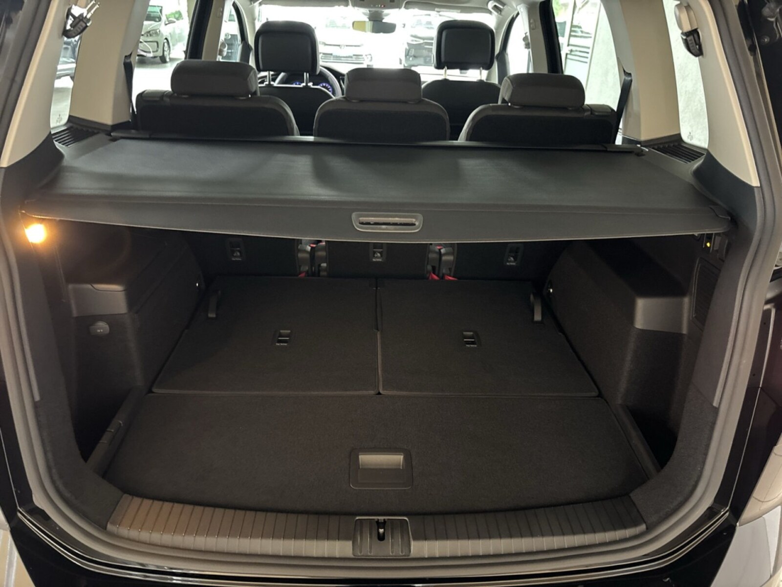 Volkswagen Touran – Bild 7