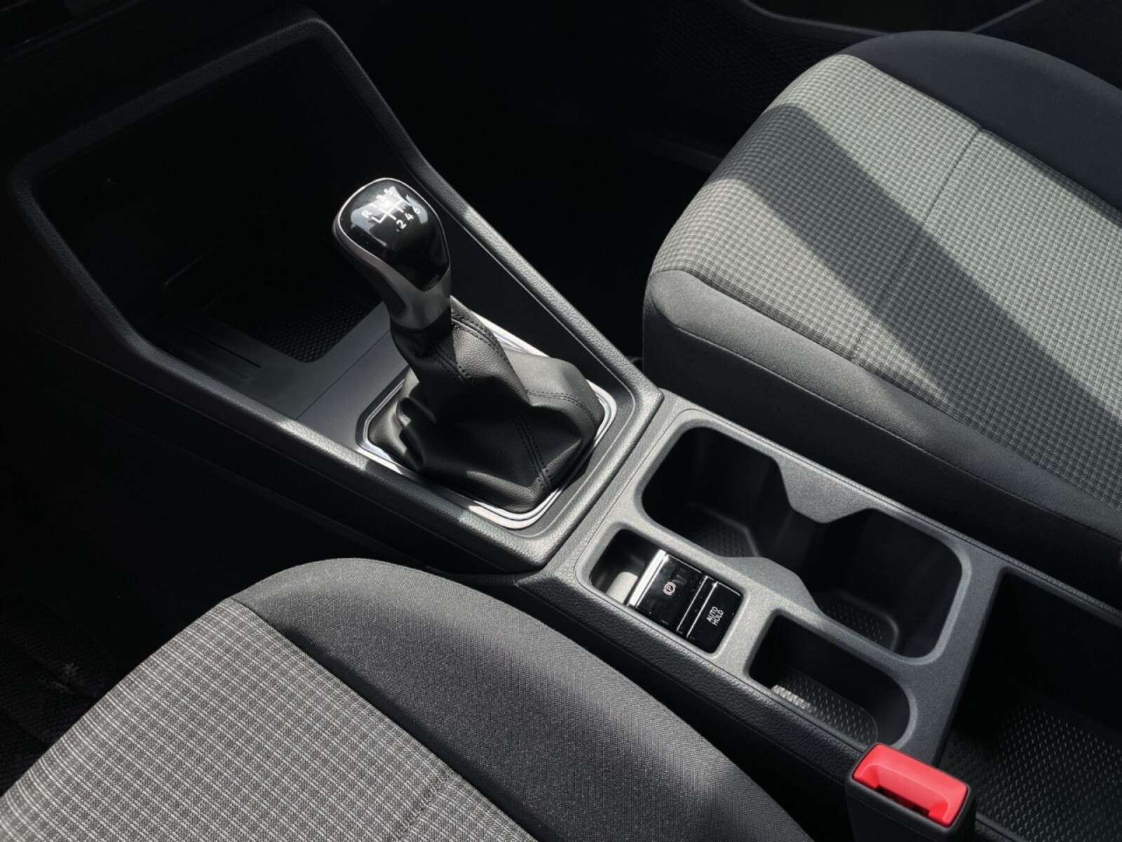 Volkswagen Caddy Cargo – Bild 11