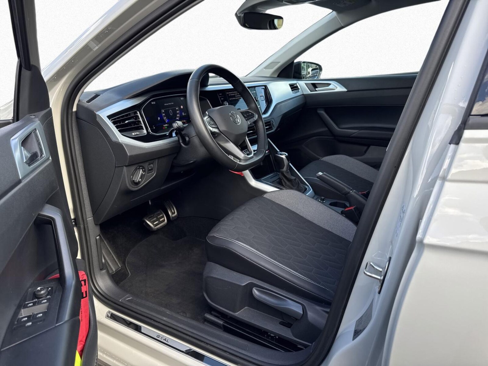 Volkswagen Polo – Bild 11