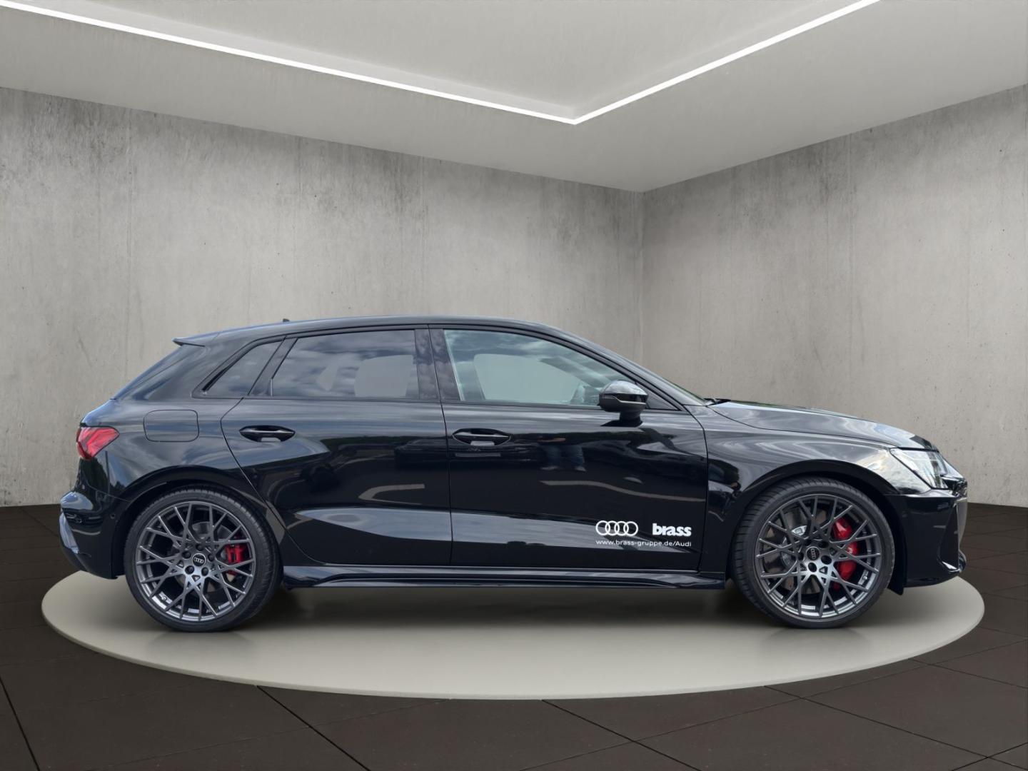Image about Audi RS 3 Sportback TFSI quattro S tronic