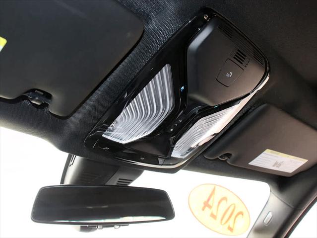 2024 BMW 330E - Image 25