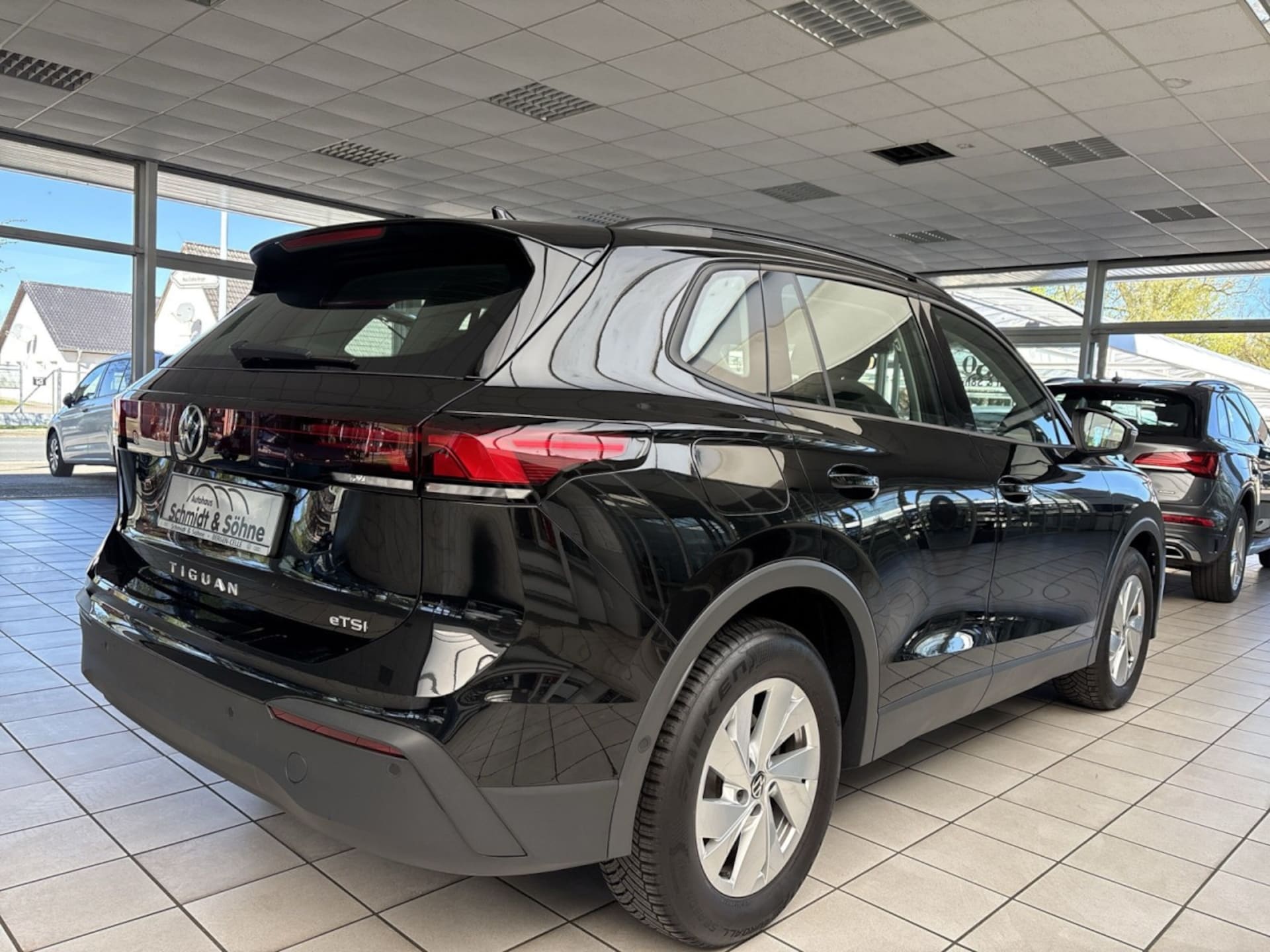 Volkswagen Tiguan Basis-Modell