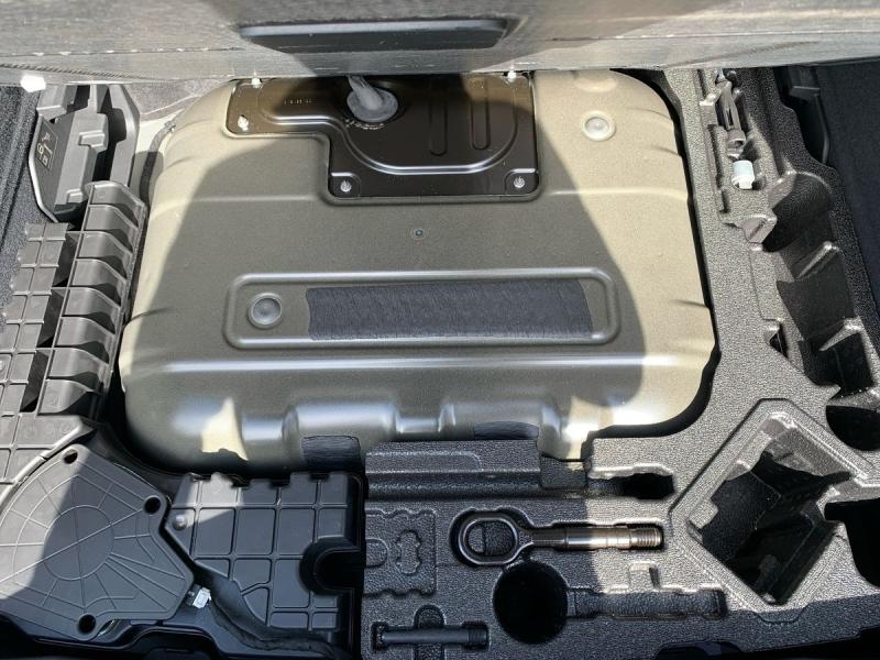Image about Audi Q3 Sportback TFSI e S line 45 TFSI e 180 kW (245 ch) S tronic