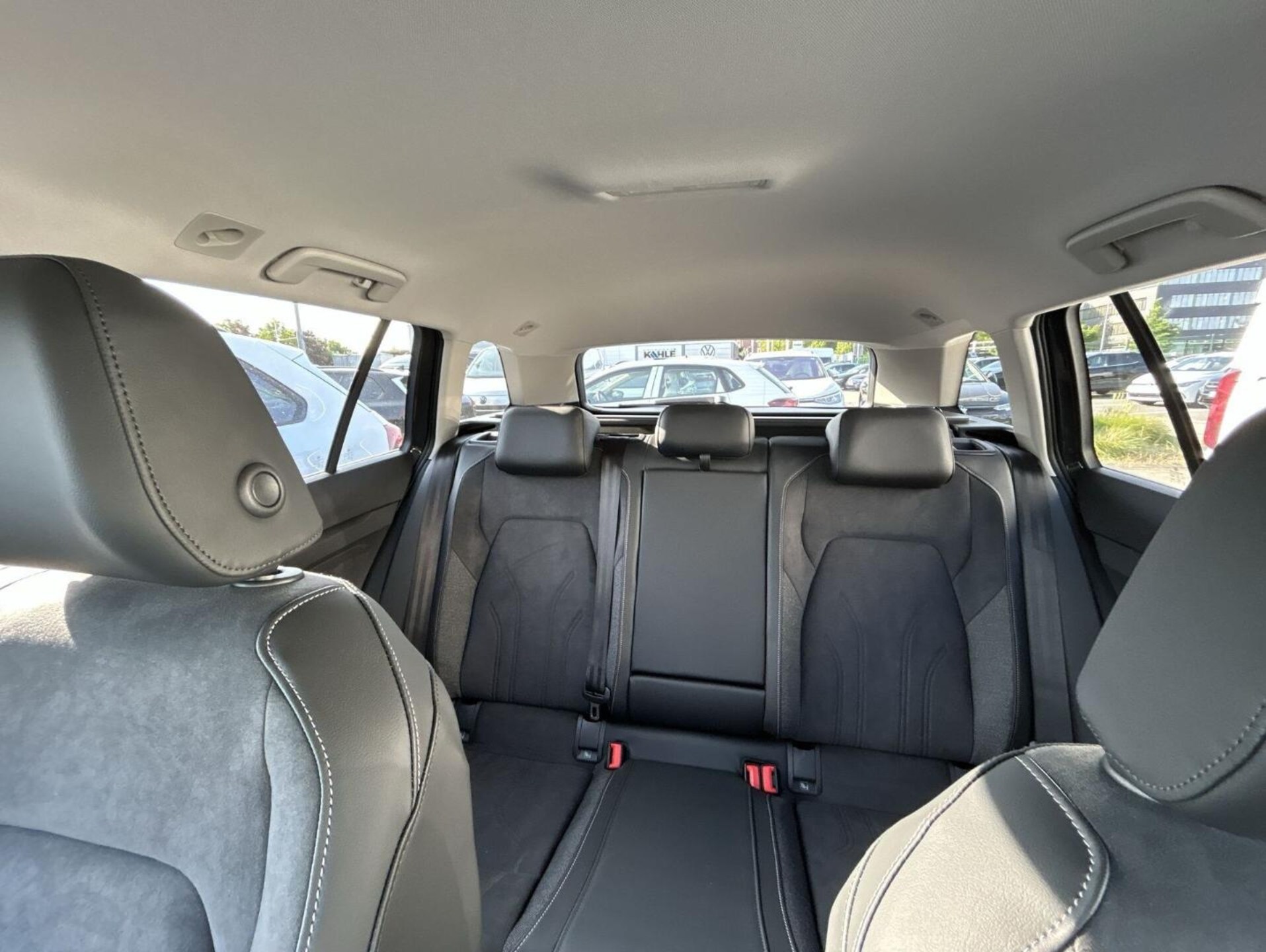 Volkswagen Golf Variant Life