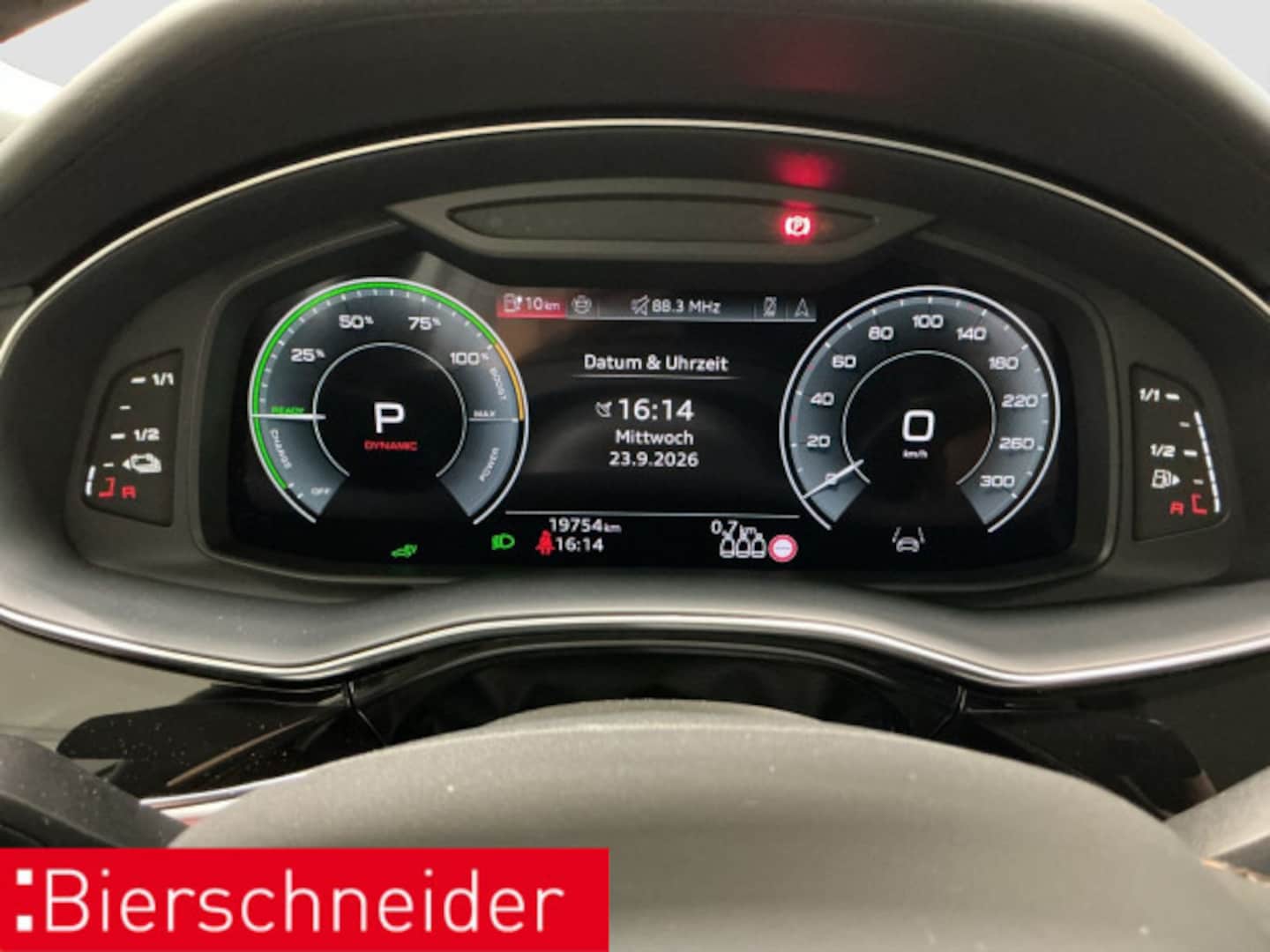 Bild über Audi Q7 SUV TFSI e 55 TFSI e quattro tiptronic - für weitere Informationen kontaktieren Sie den Audi Partner