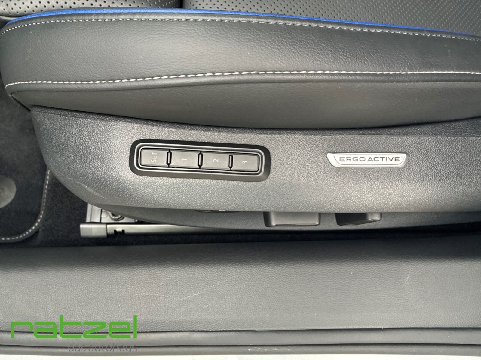 Volkswagen Passat – Bild 10