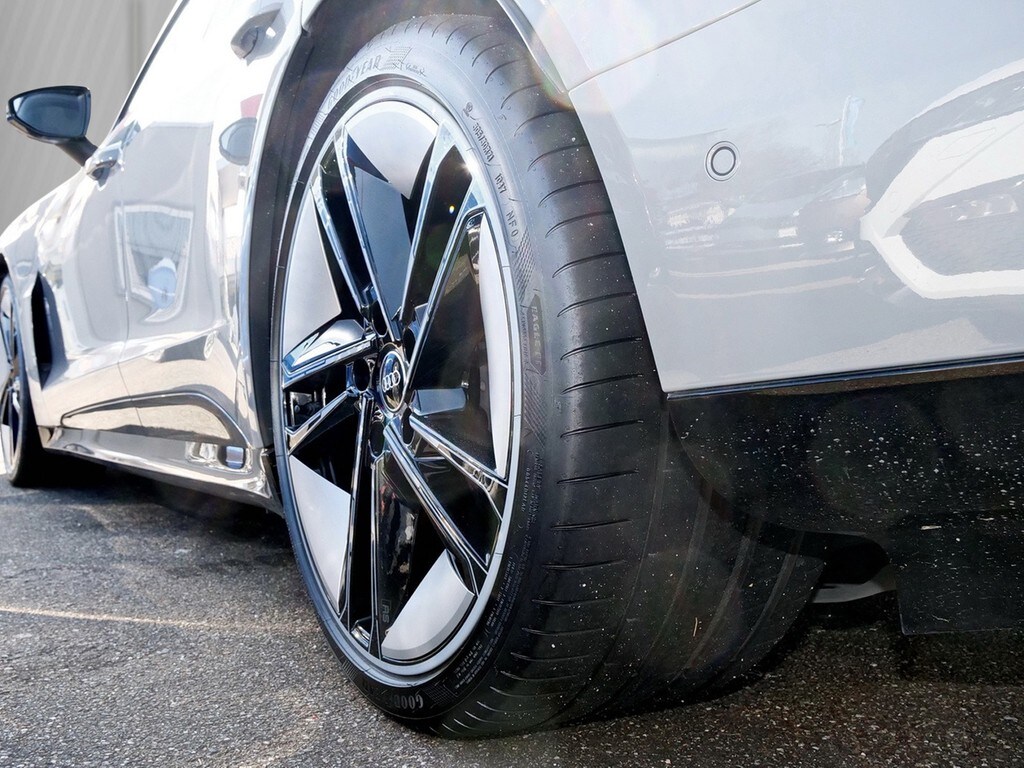 Image about Audi RS e-tron GT e-tron quattro