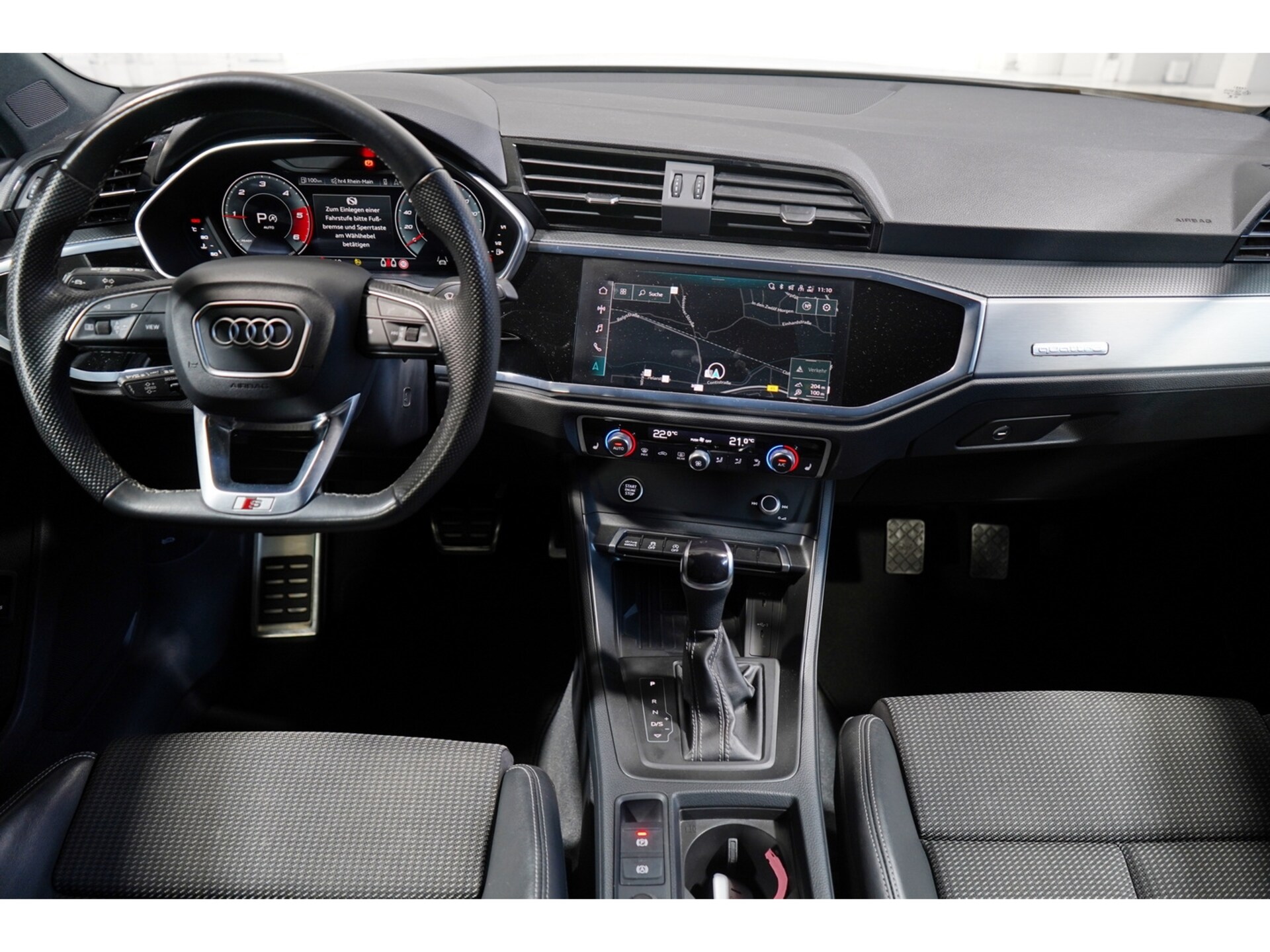 Audi Q3 Sportback S line