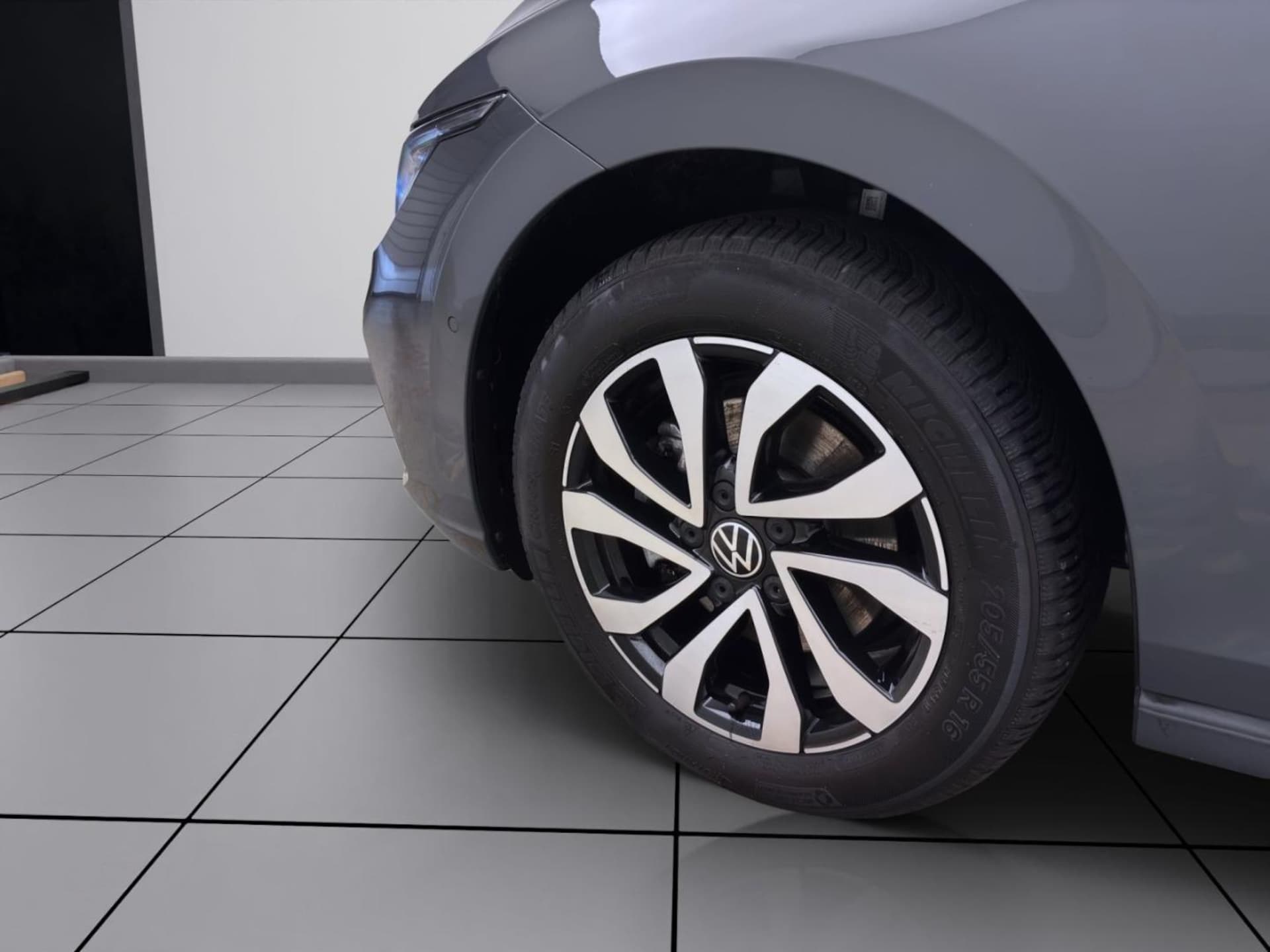 Volkswagen Golf Active
