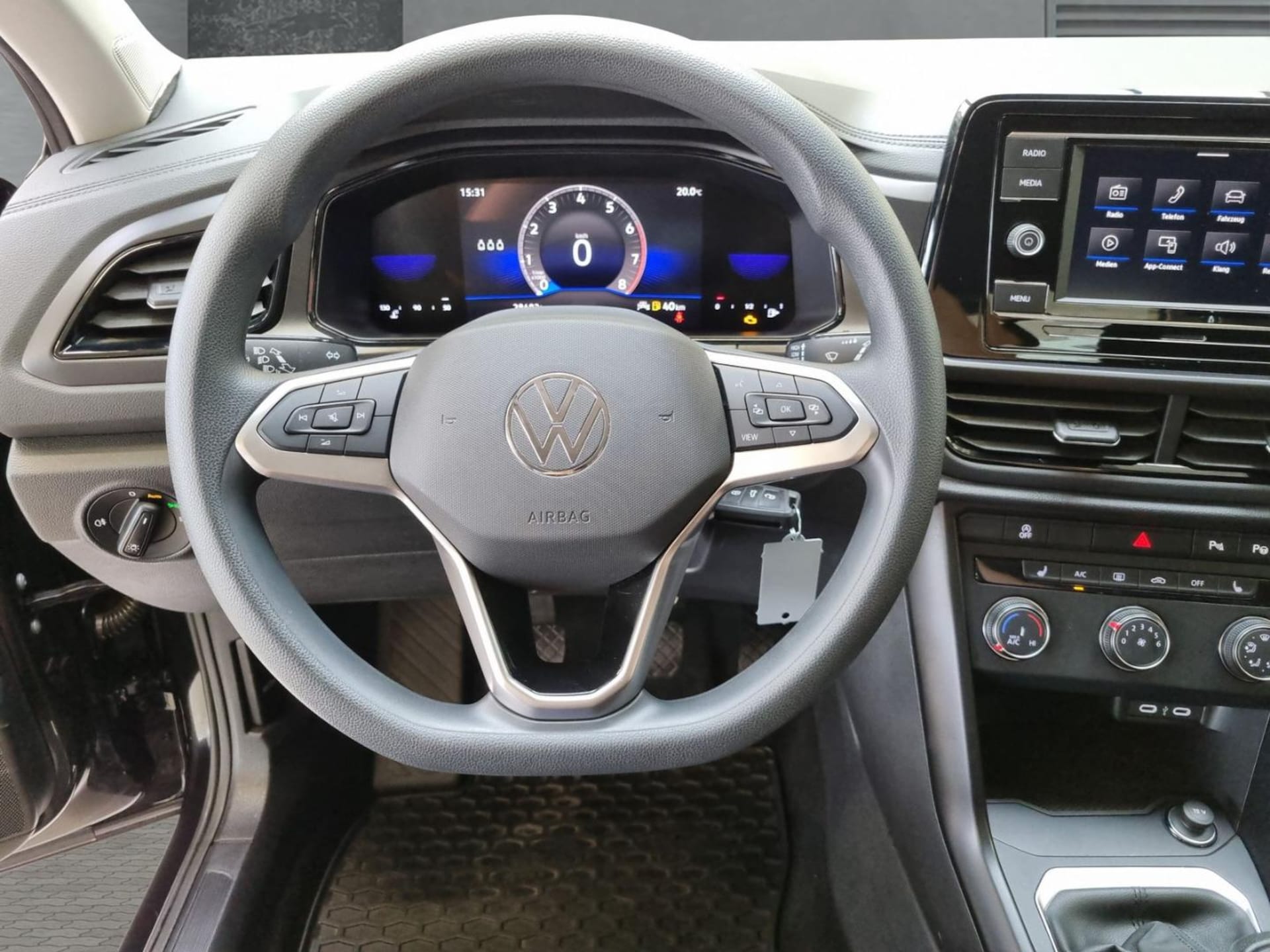 Volkswagen T-Roc Basis-Modell