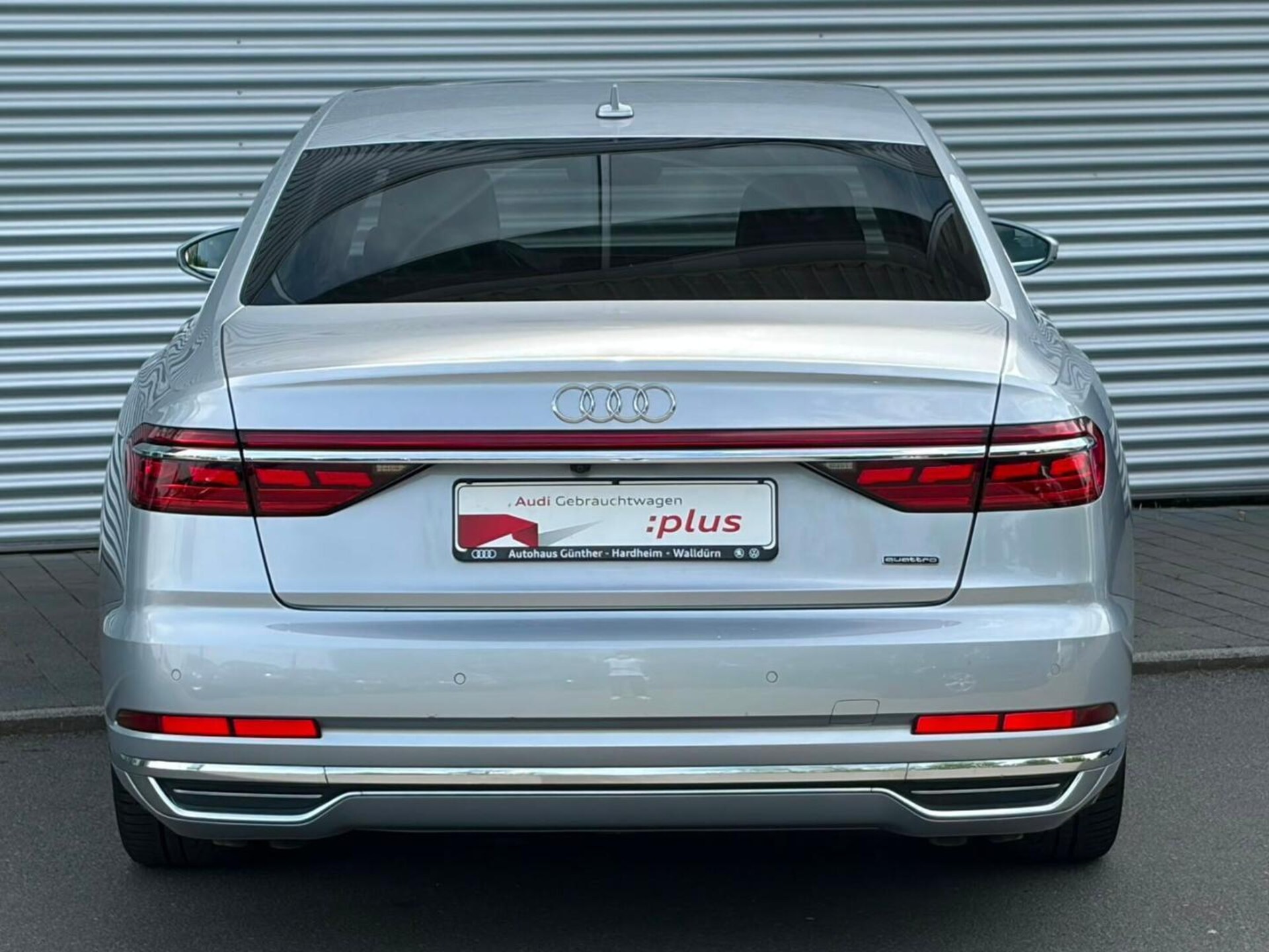 Audi A8 TFSI e