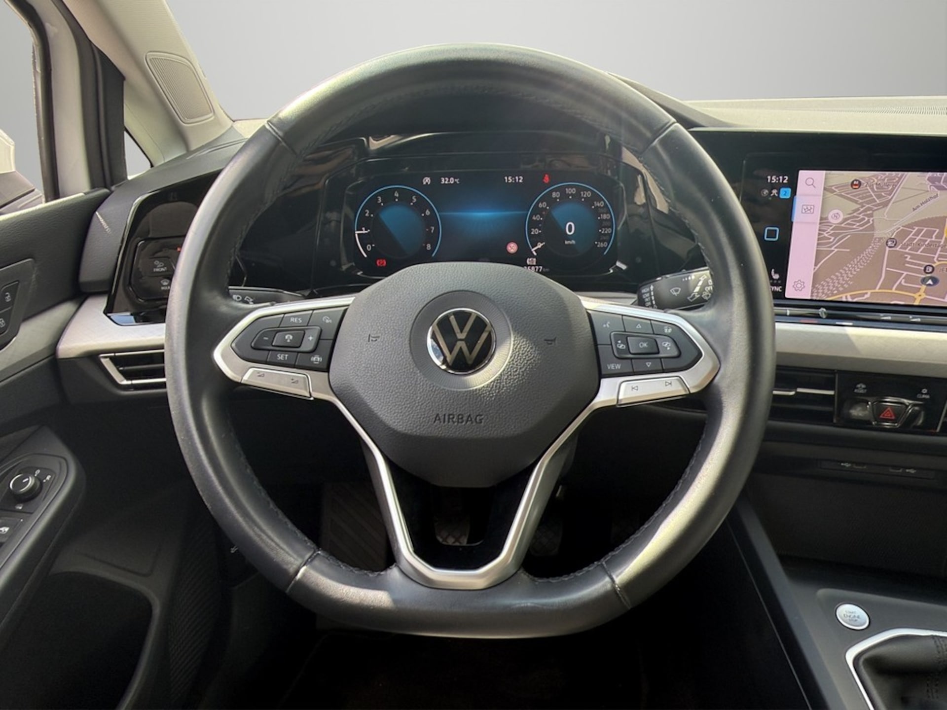 Volkswagen Golf Life
