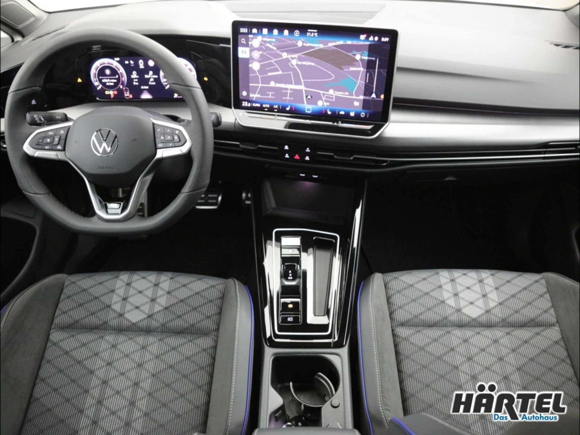 Volkswagen Golf R-Line