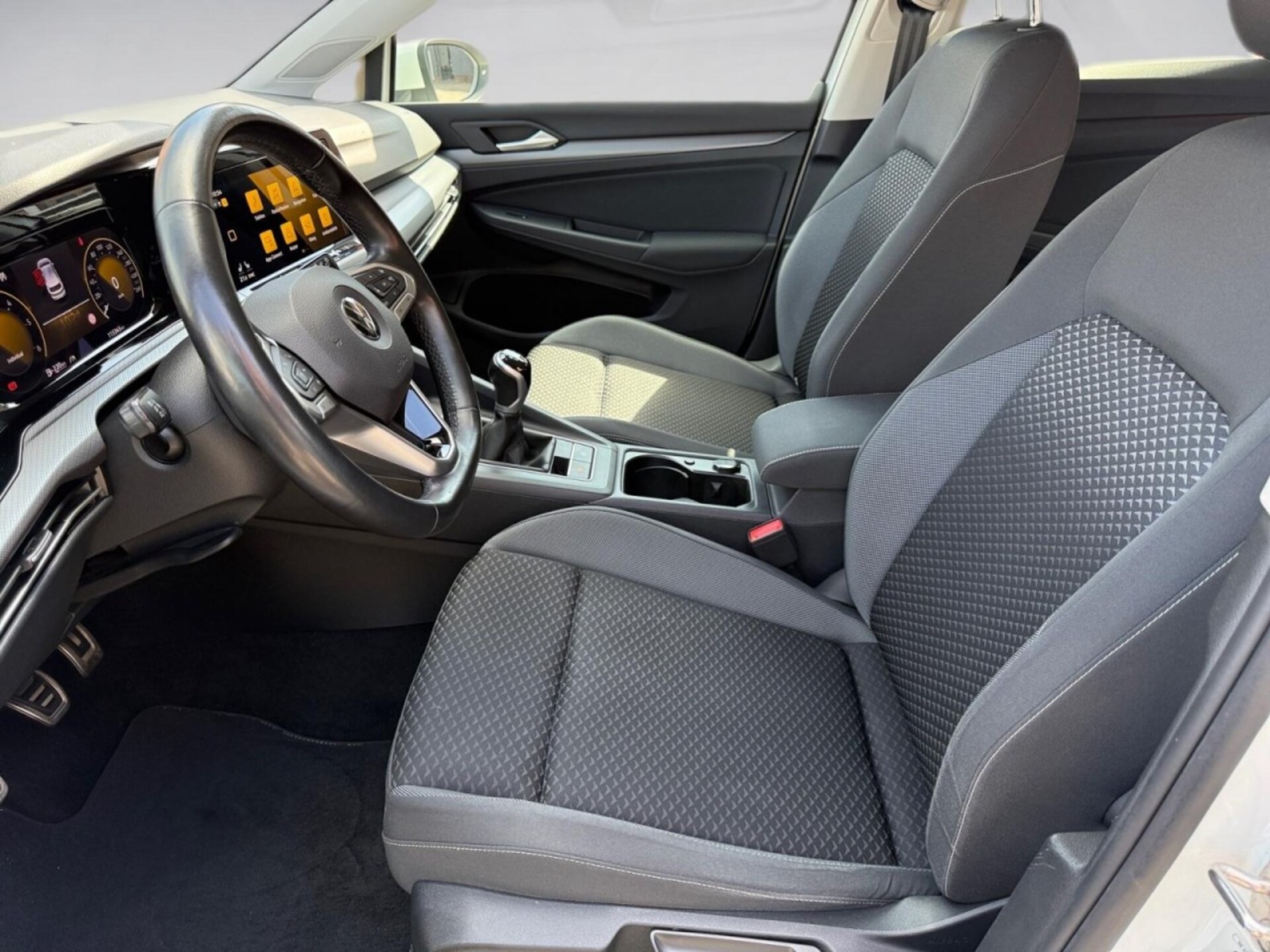 Volkswagen Golf Active