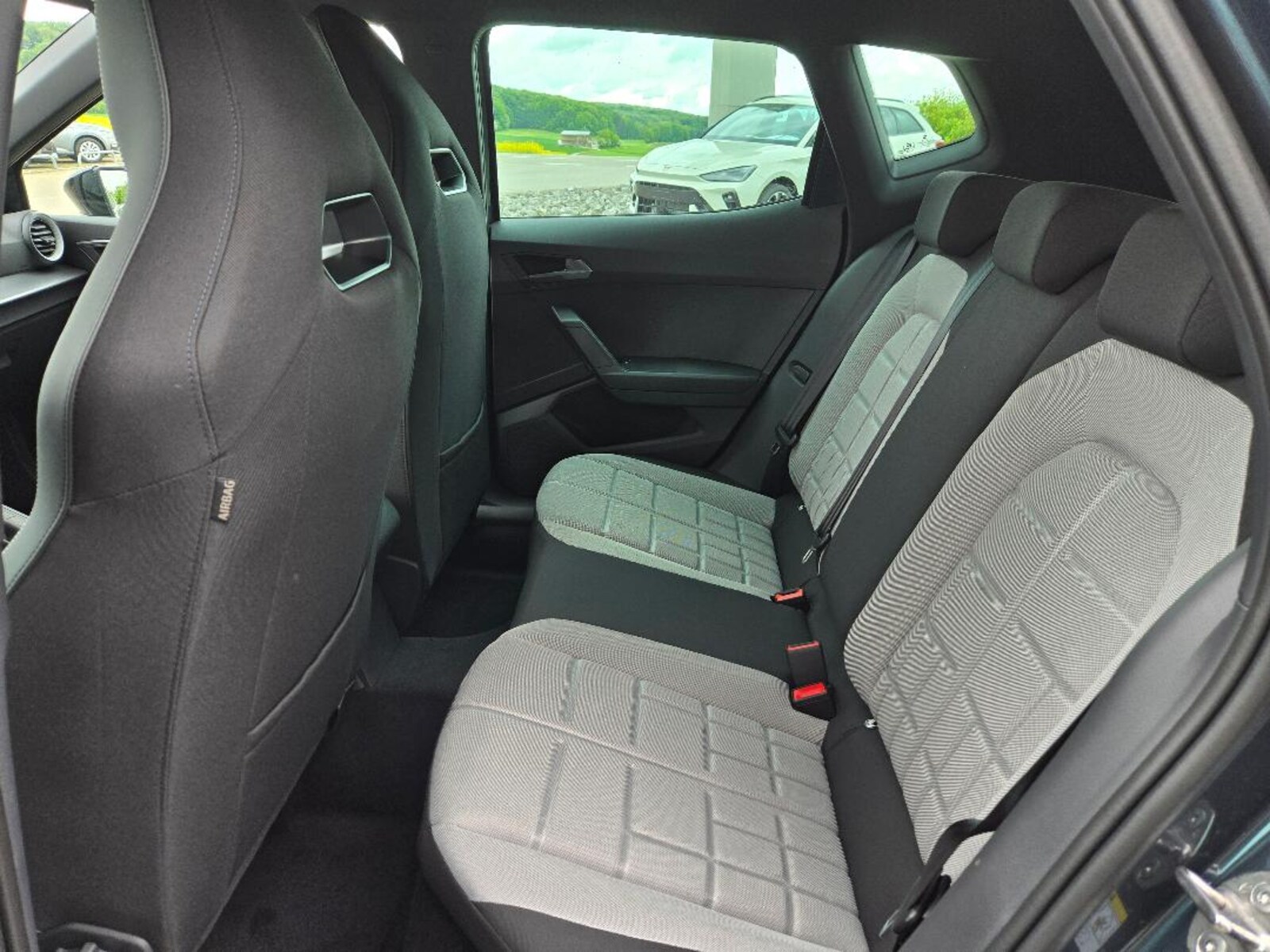 SEAT Arona – Bild 9