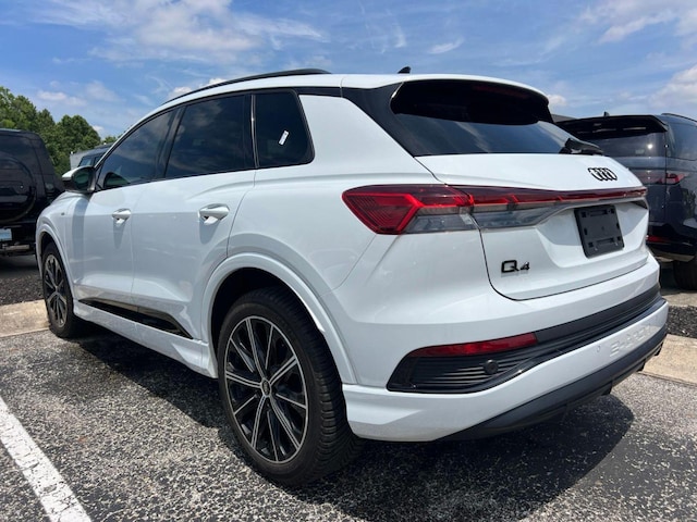 Used 2022 Audi Q4 e-tron Premium Plus with VIN WA1L2BFZ5NP032699 for sale in Indianapolis, IN