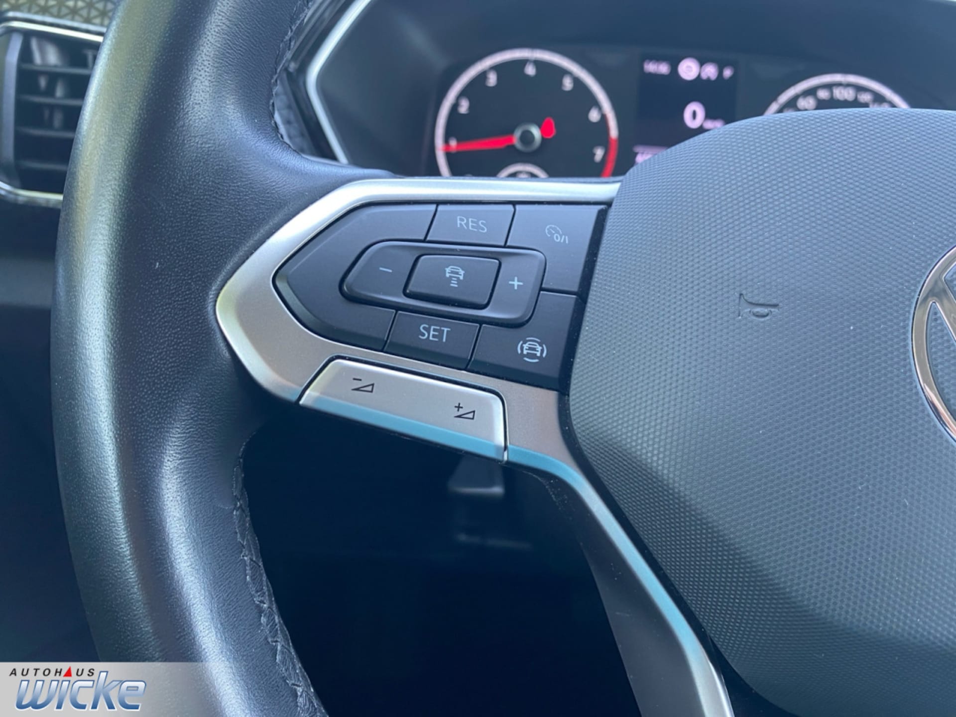 Volkswagen T-Cross Style