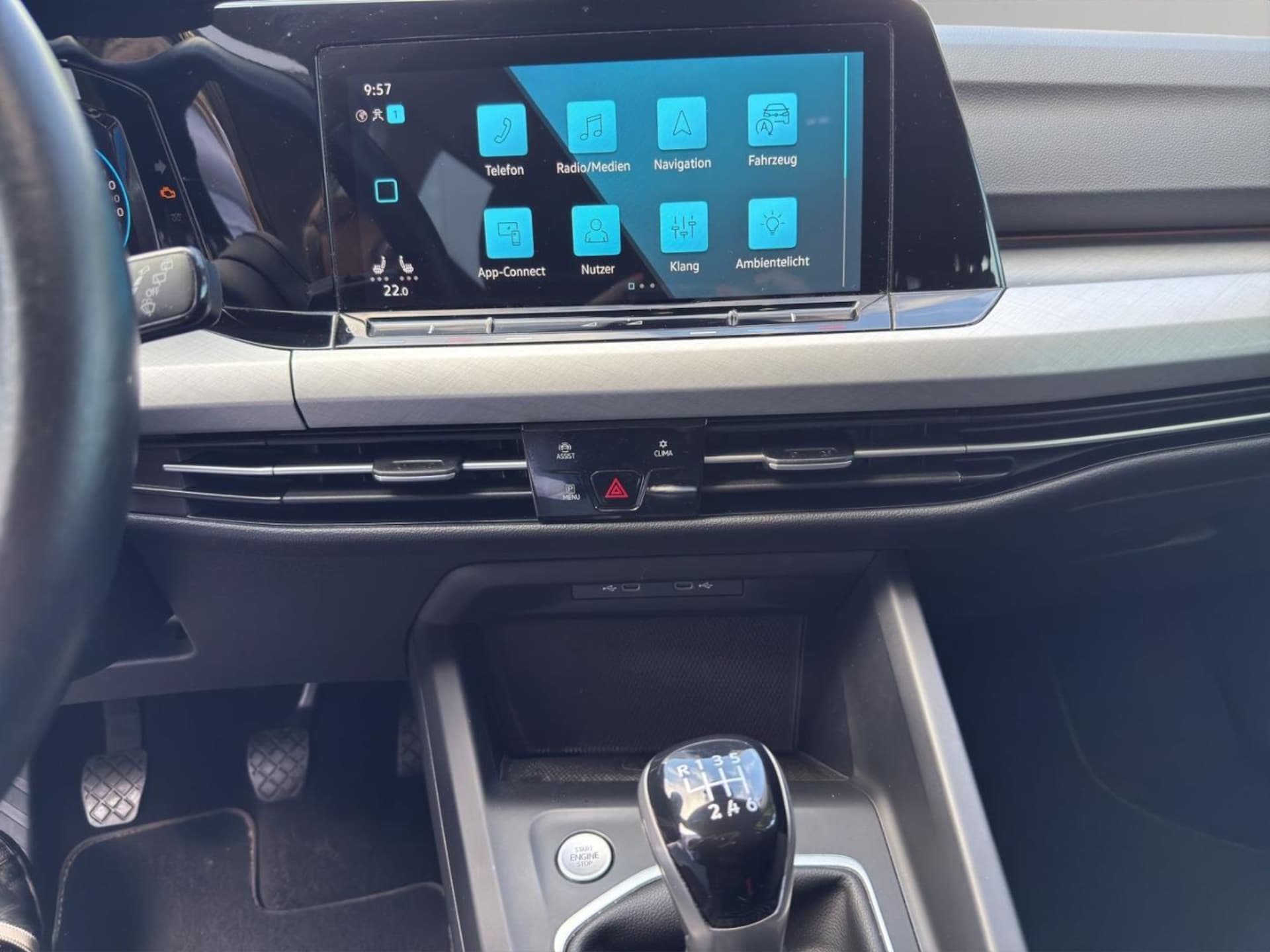 Volkswagen Golf Variant Life