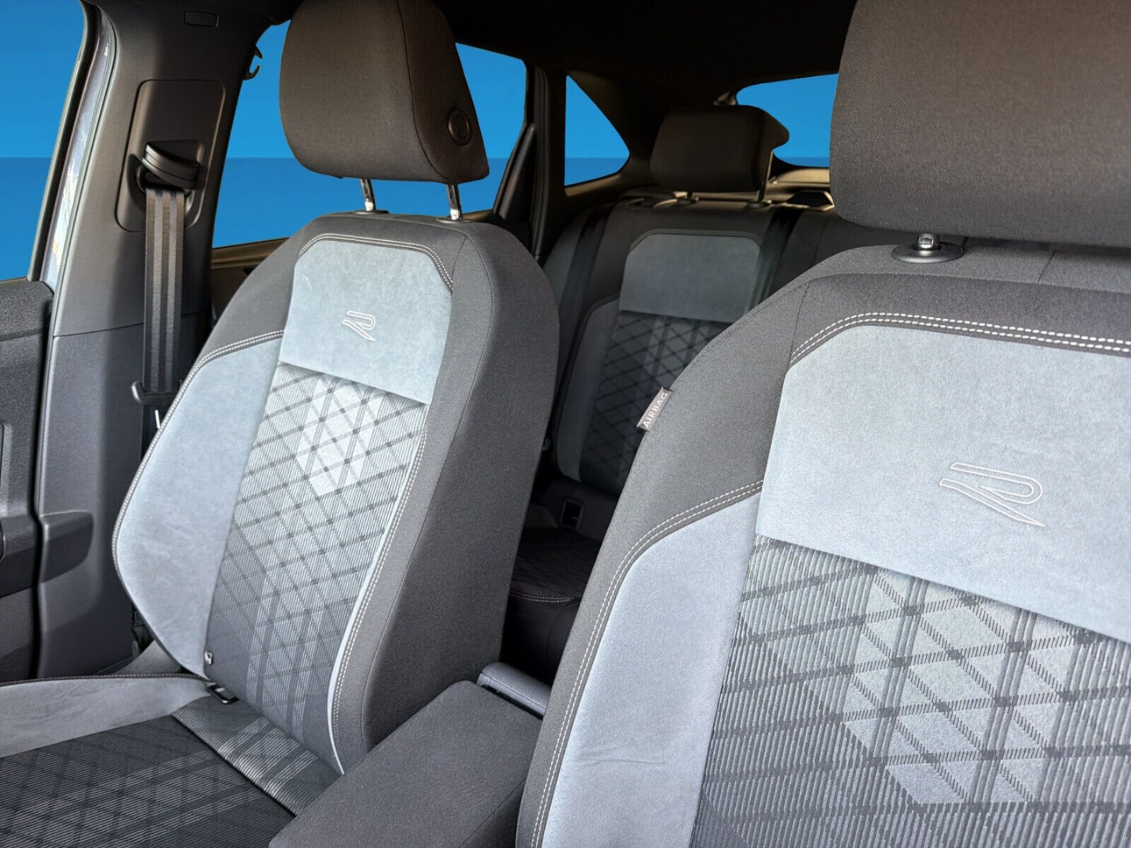 Volkswagen Taigo – Bild 14