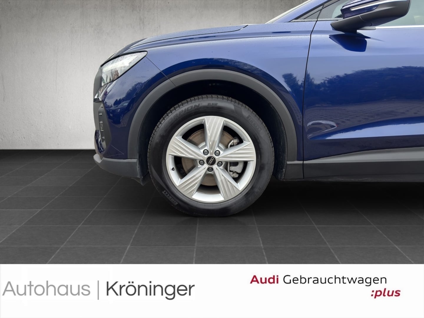 Bild über Audi Q4 e-tron 40 e-tron - für weitere Informationen kontaktieren Sie den Audi Partner