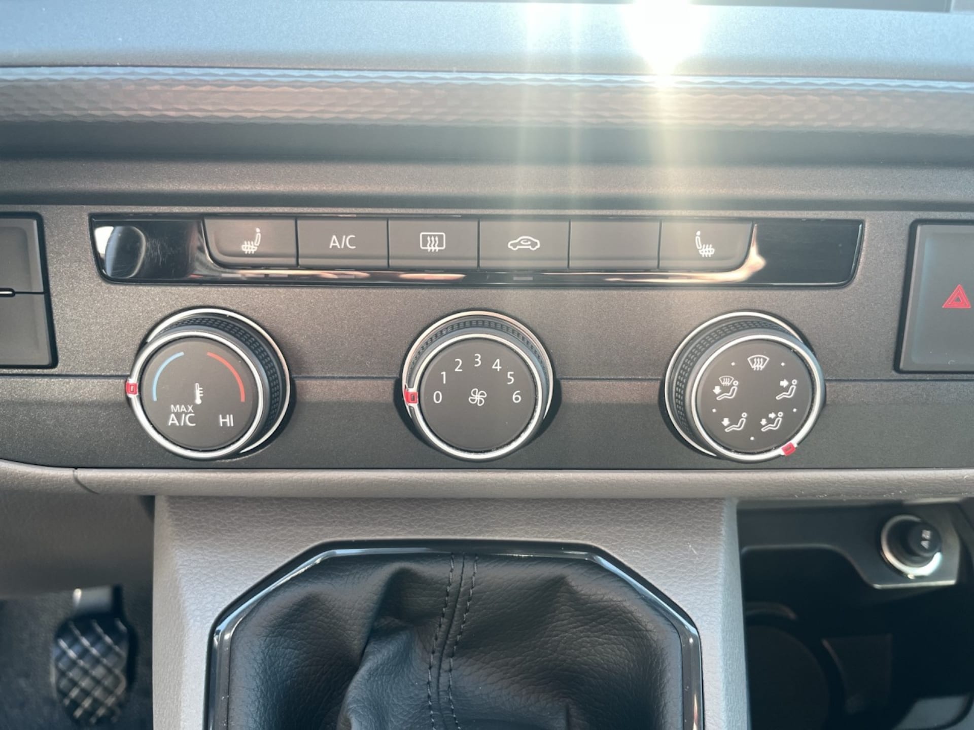 Volkswagen T6.1 Transporter Kasten langer Radstand