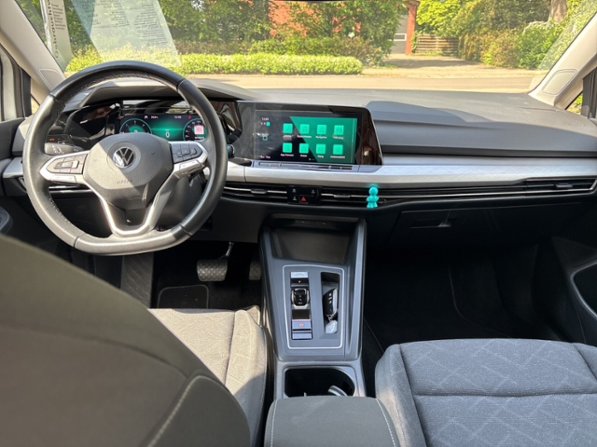 Volkswagen Golf Variant Life