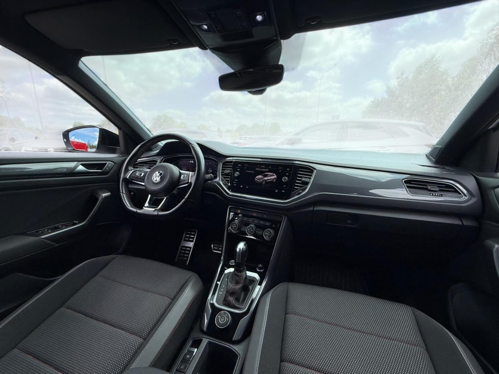 Volkswagen T-Roc Sport