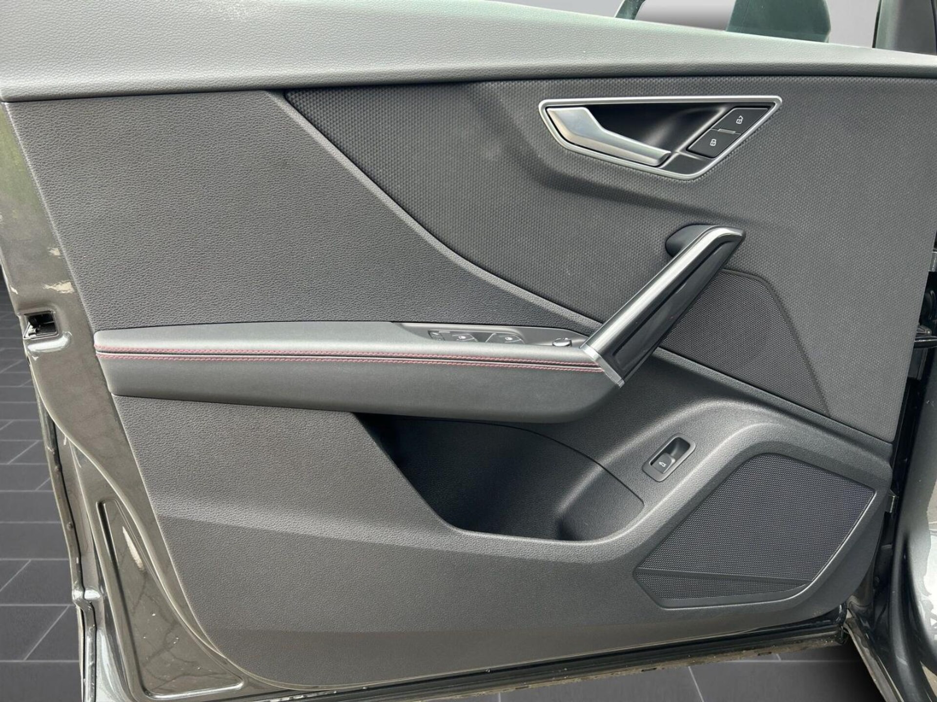 Audi Q2 S line