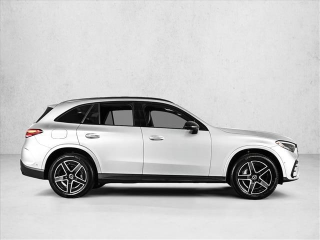 2025 Mercedes-Benz GLC 300