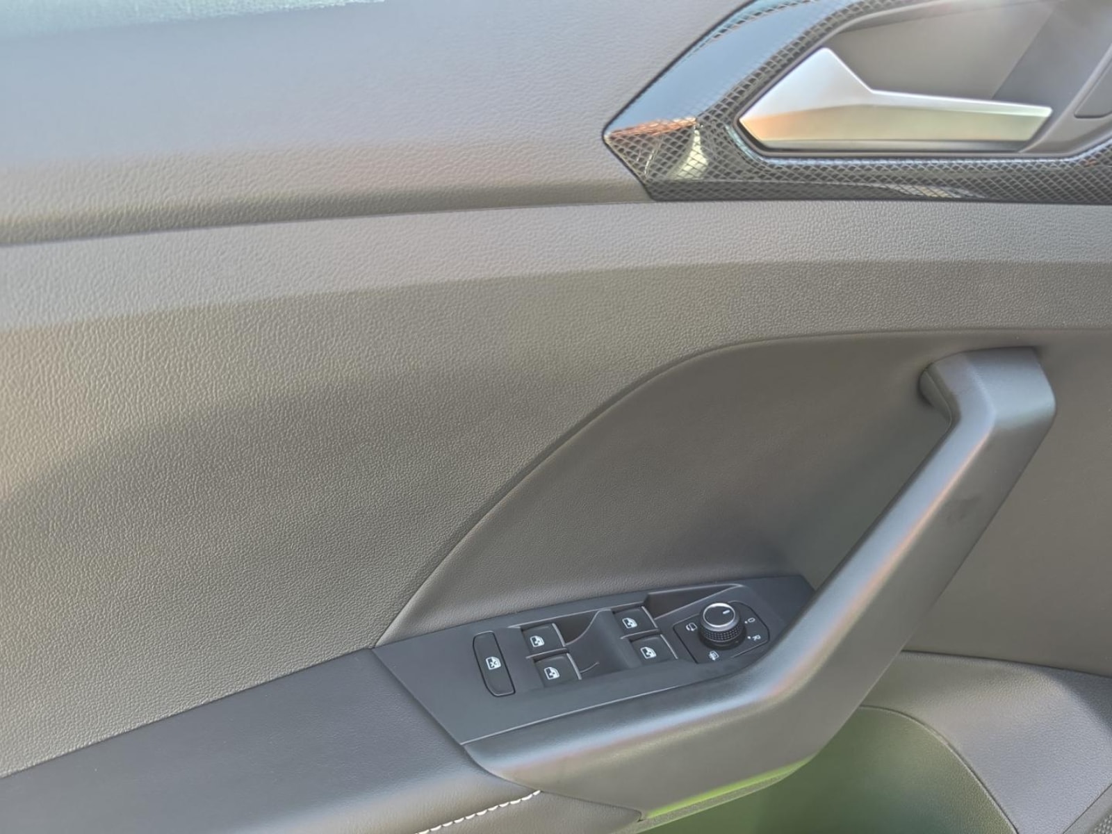Volkswagen T-Cross – Bild 13