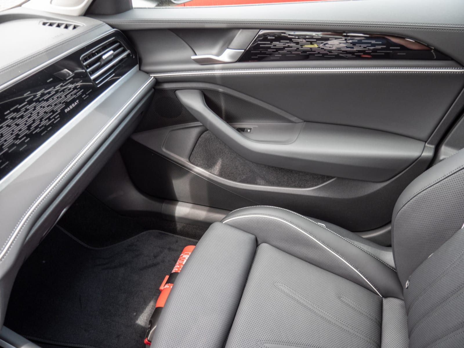 Volkswagen Passat – Bild 13