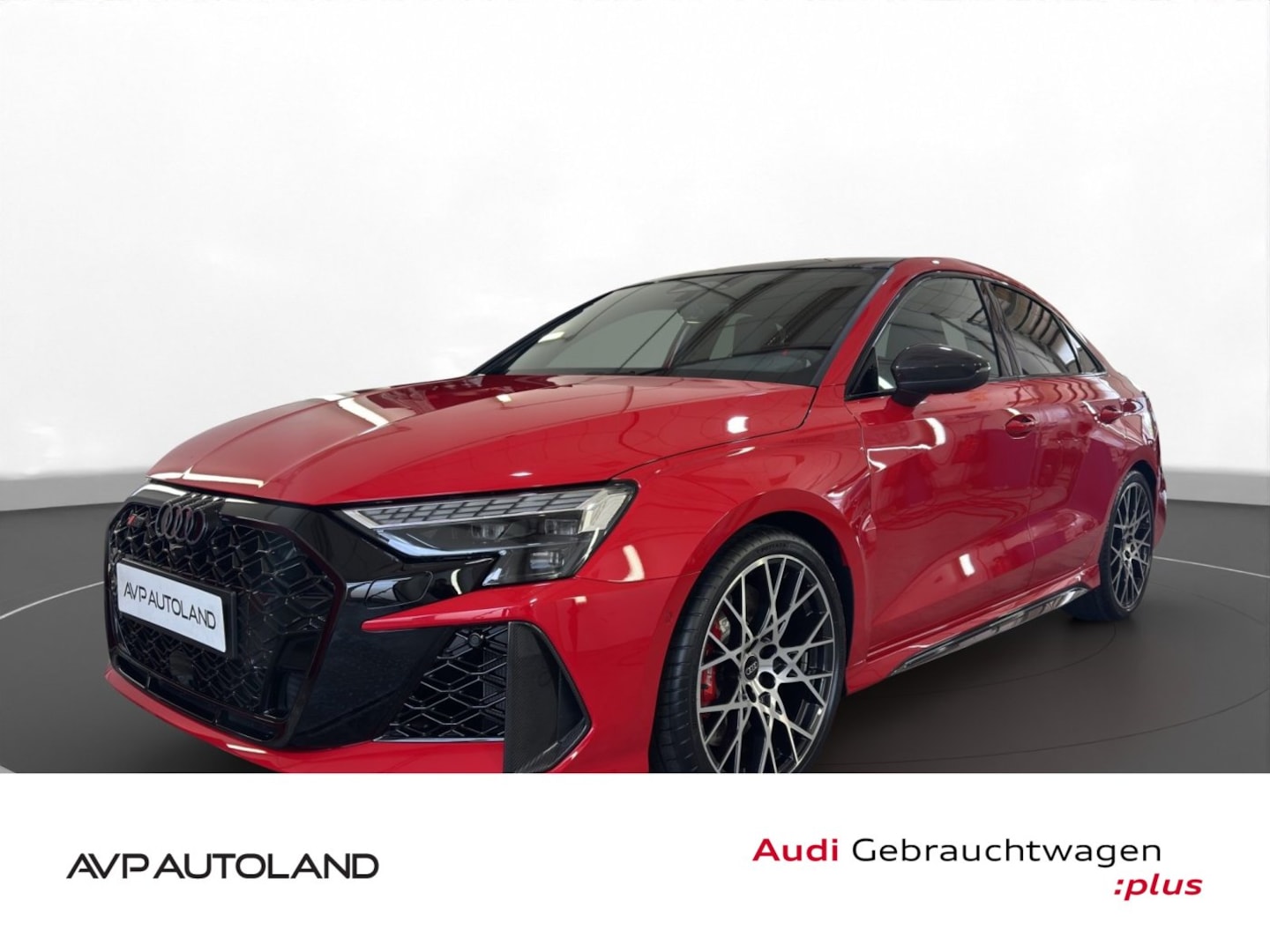 Bild über Audi RS 3 Limousine TFSI quattro 294 kW S tronic - für weitere Informationen kontaktieren Sie den Audi Partner