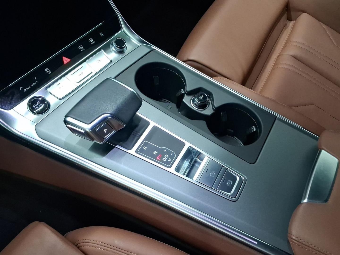Bild über Audi A7 Sportback 55 TFSI quattro S tronic - für weitere Informationen kontaktieren Sie den Audi Partner