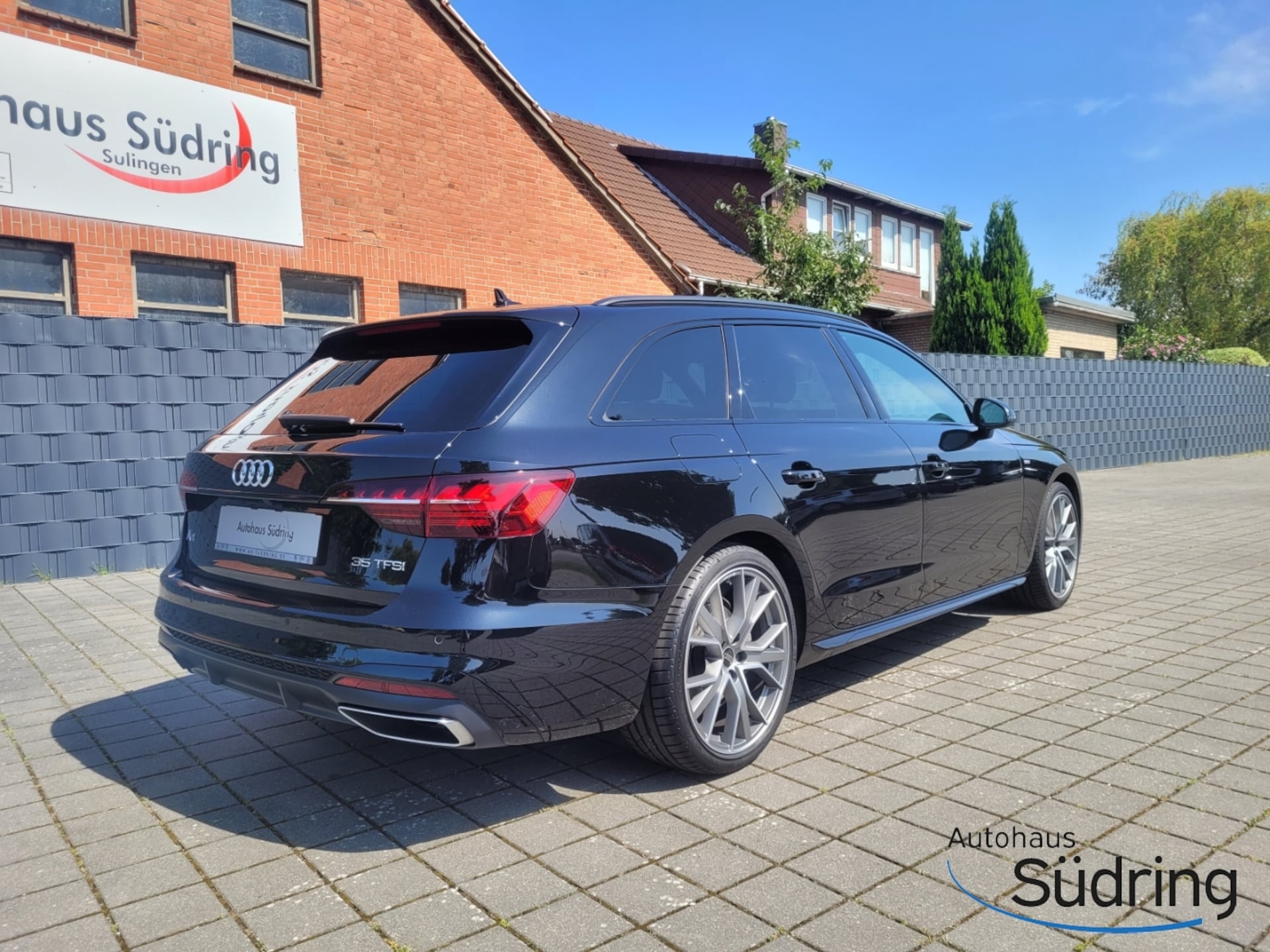 Audi A4 Avant S line