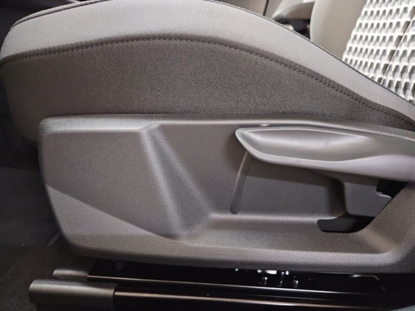 Bild über Audi A1 allstreet 30 TFSI S tronic - für weitere Informationen kontaktieren Sie den Audi Partner