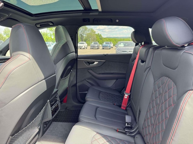 2026 Audi Q7 Prestige - Photo 28