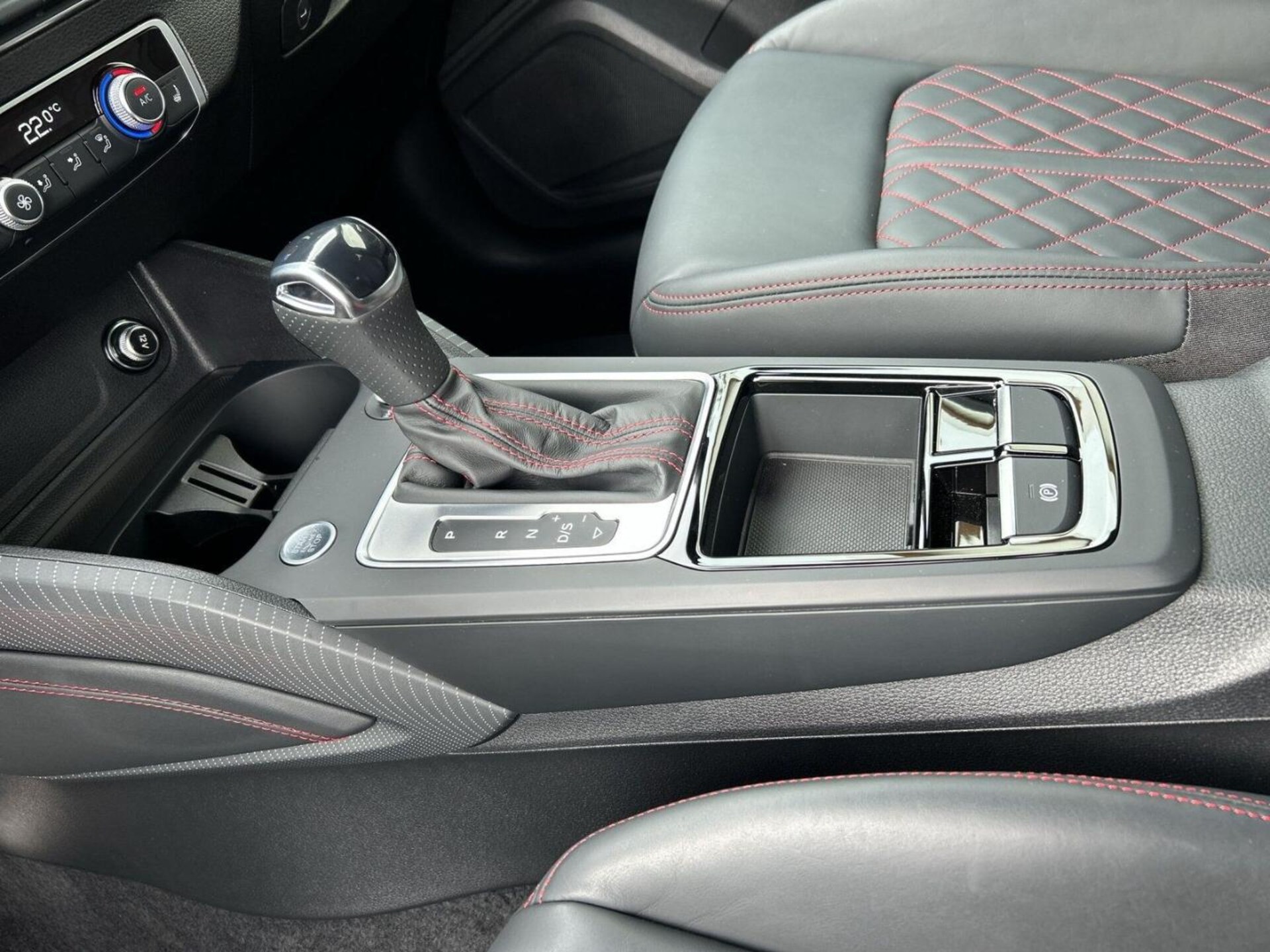 Audi Q2 S line