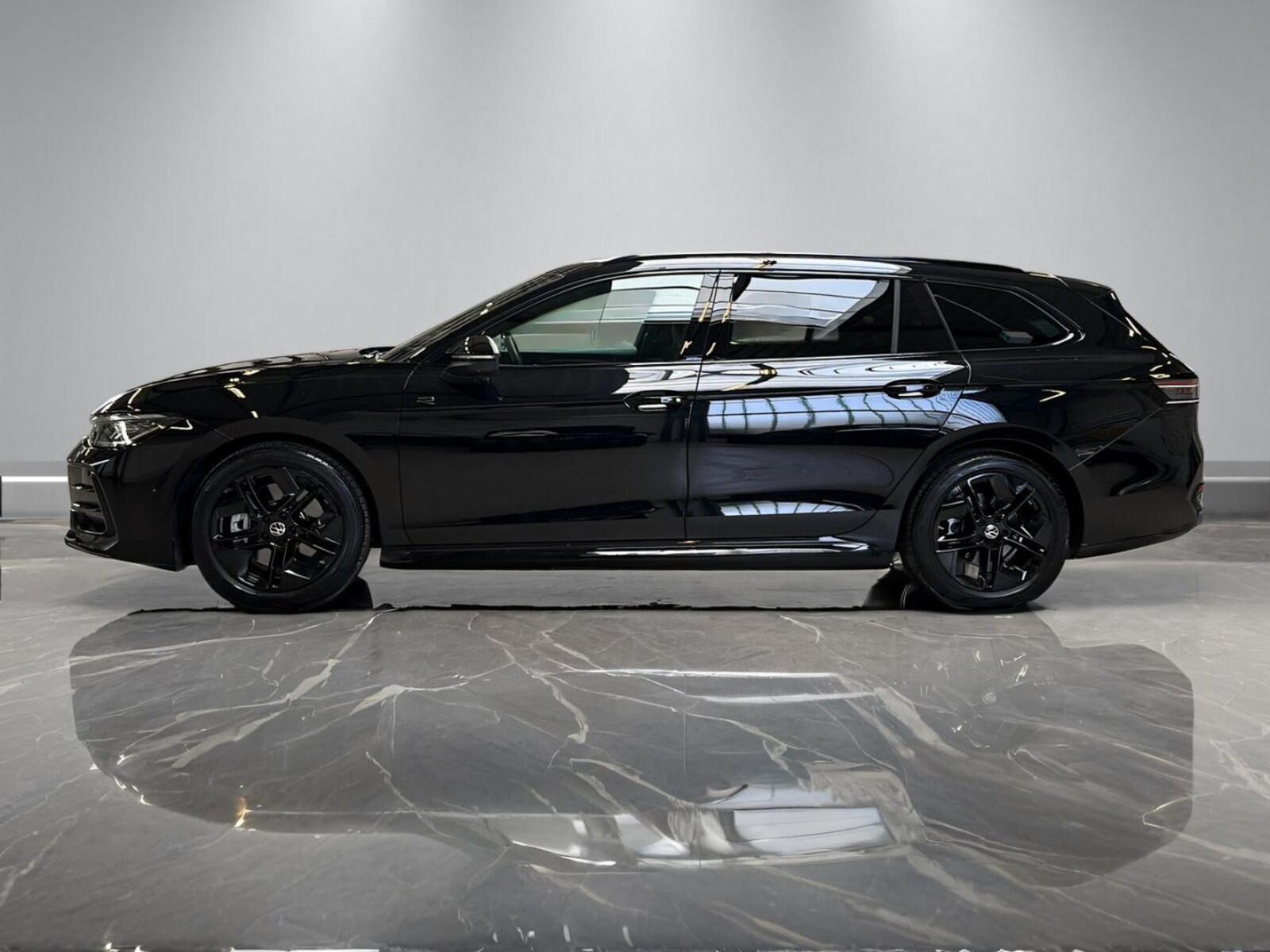 Volkswagen Passat – Bild 5