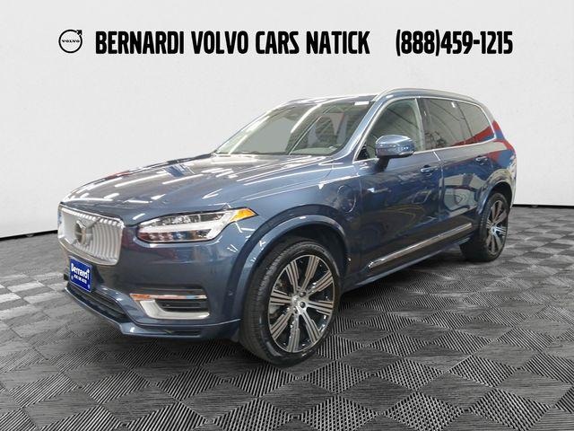 2025 Volvo XC90 Plug-In Hybrid