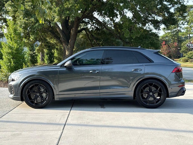 2026 Audi RS Q8 SUV performance